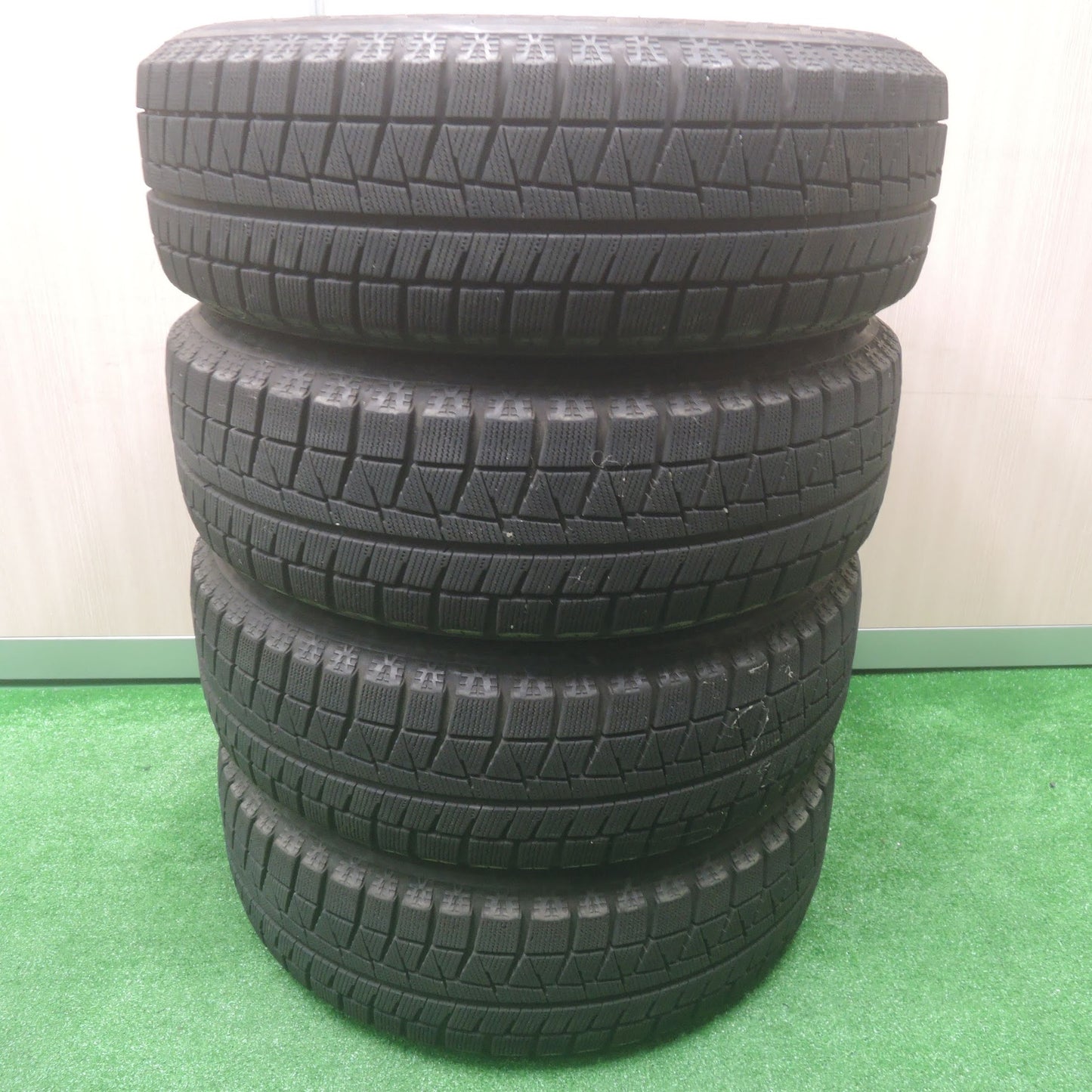 [送料無料]バリ溝！キレイ！9分★スタッドレス 195/65R15 ブリヂストン ブリザック REVO GZ BALMINUM バルミナ 15インチ PCD114.3/5H★3082109SYス