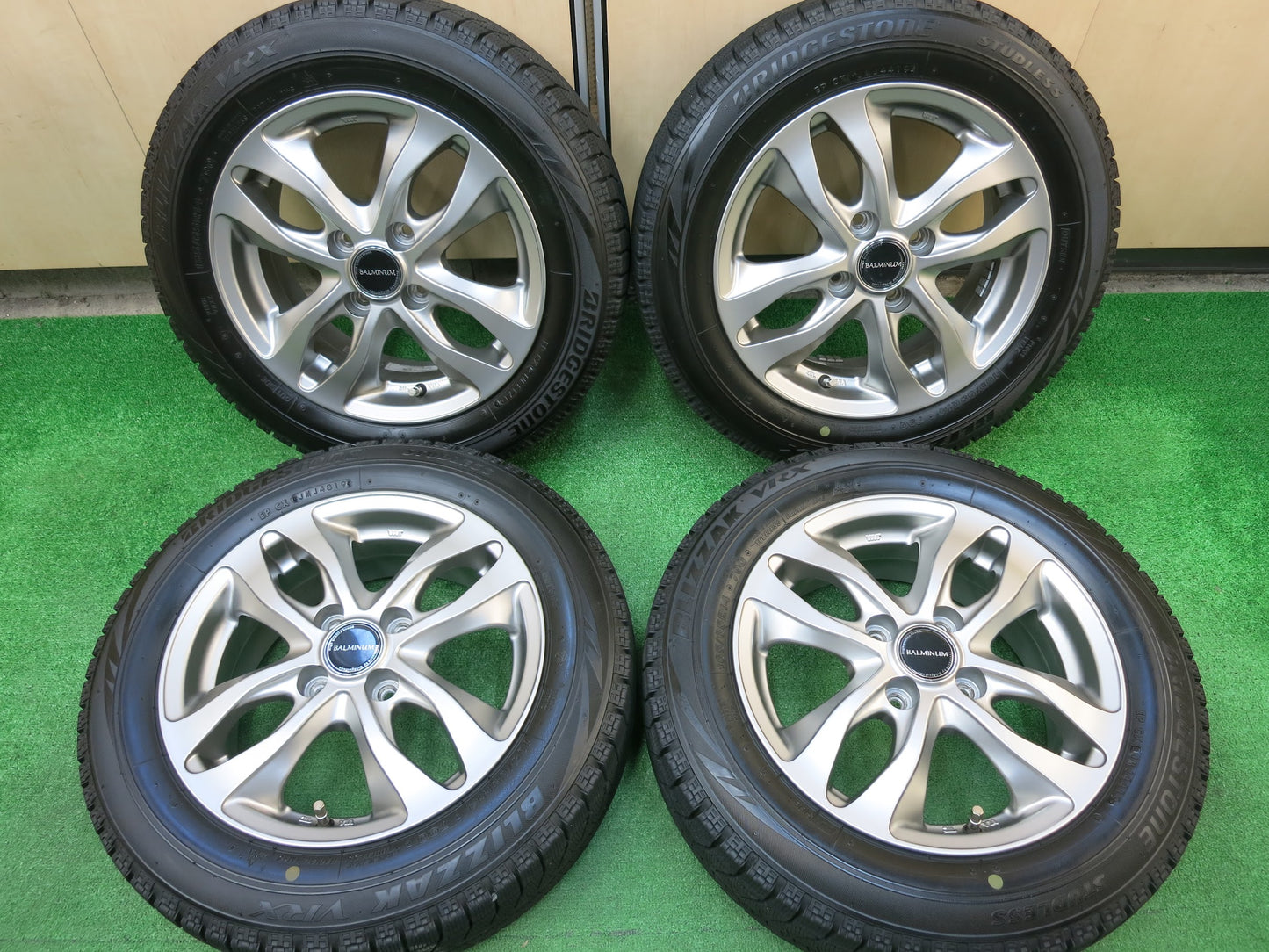 [送料無料]キレイ！19年★スタッドレス 165/65R14 ブリヂストン ブリザック VRX BALMINUM バルミナ 14インチ PCD100/4H★2121908ヒス