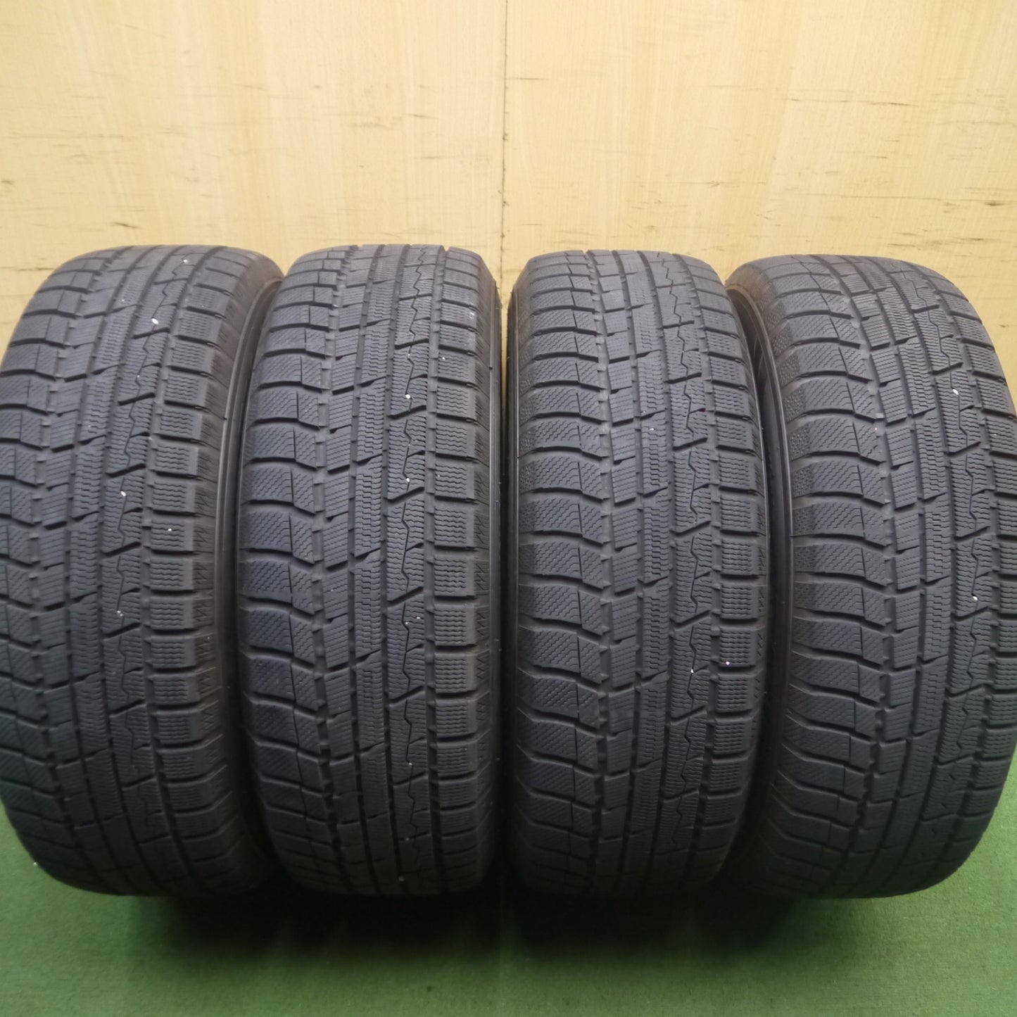 *送料無料* バリ溝！キレイ！9.5分★トヨタ 30系 アルファード 純正 215/65R16 スタッドレス トーヨー ウインター トランパス TX 16インチ PCD114.3/5H★4021906Hス