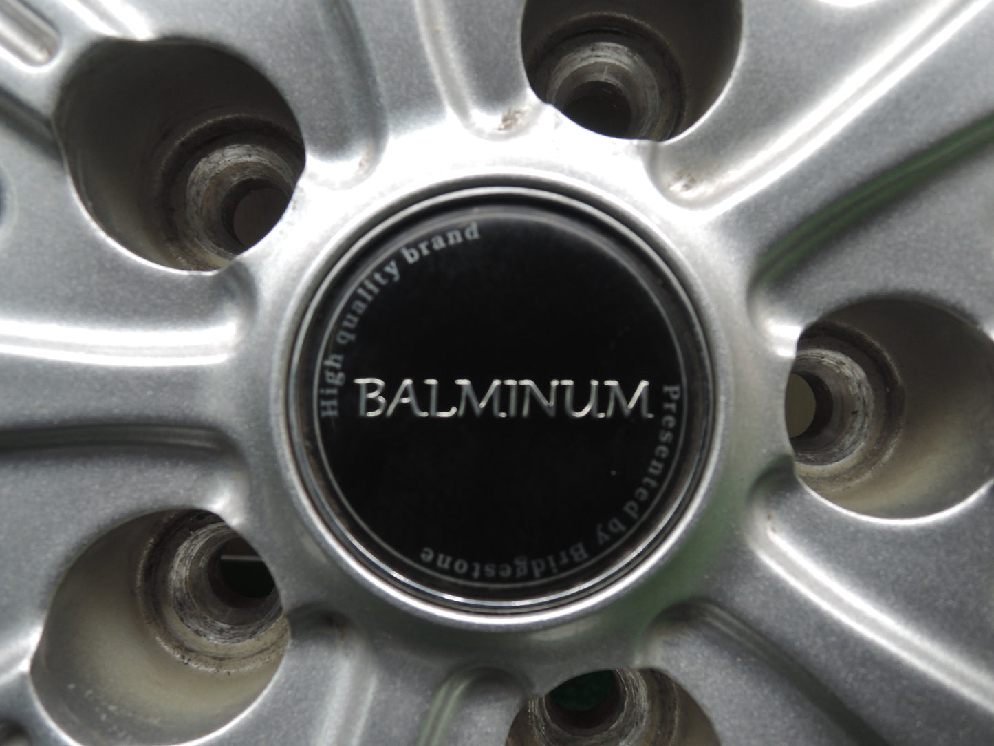 *送料無料*バリ溝！19年！8.5分★スタッドレス 195/65R15 ブリヂストン アイスパートナー2 BALMINUM バルミナ PCD114.3/5H★3111120HAス