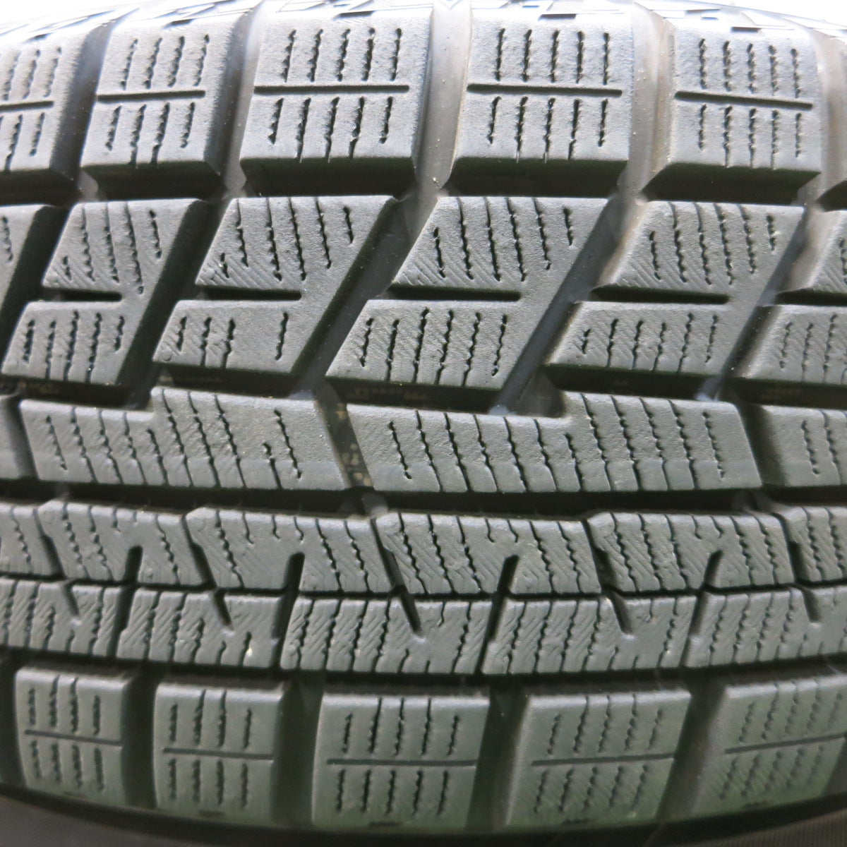 *送料無料*バリ溝！21年！キレイ！9.5分以上★スタッドレス 175/65R15 ヨコハマ アイスガード iG60 TEAD weds テッド 15インチ PCD100/4H★3110310イス