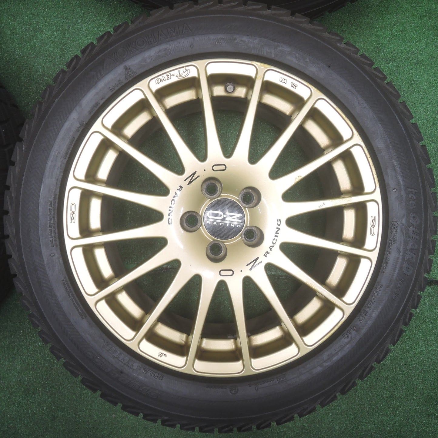 [送料無料]4本価格★スタッドレス OZ RACING GT-EVO 215/55R17 ヨコハマ アイスガード iG30 OZ レーシング 17インチ PCD100/5H★3102407SYス