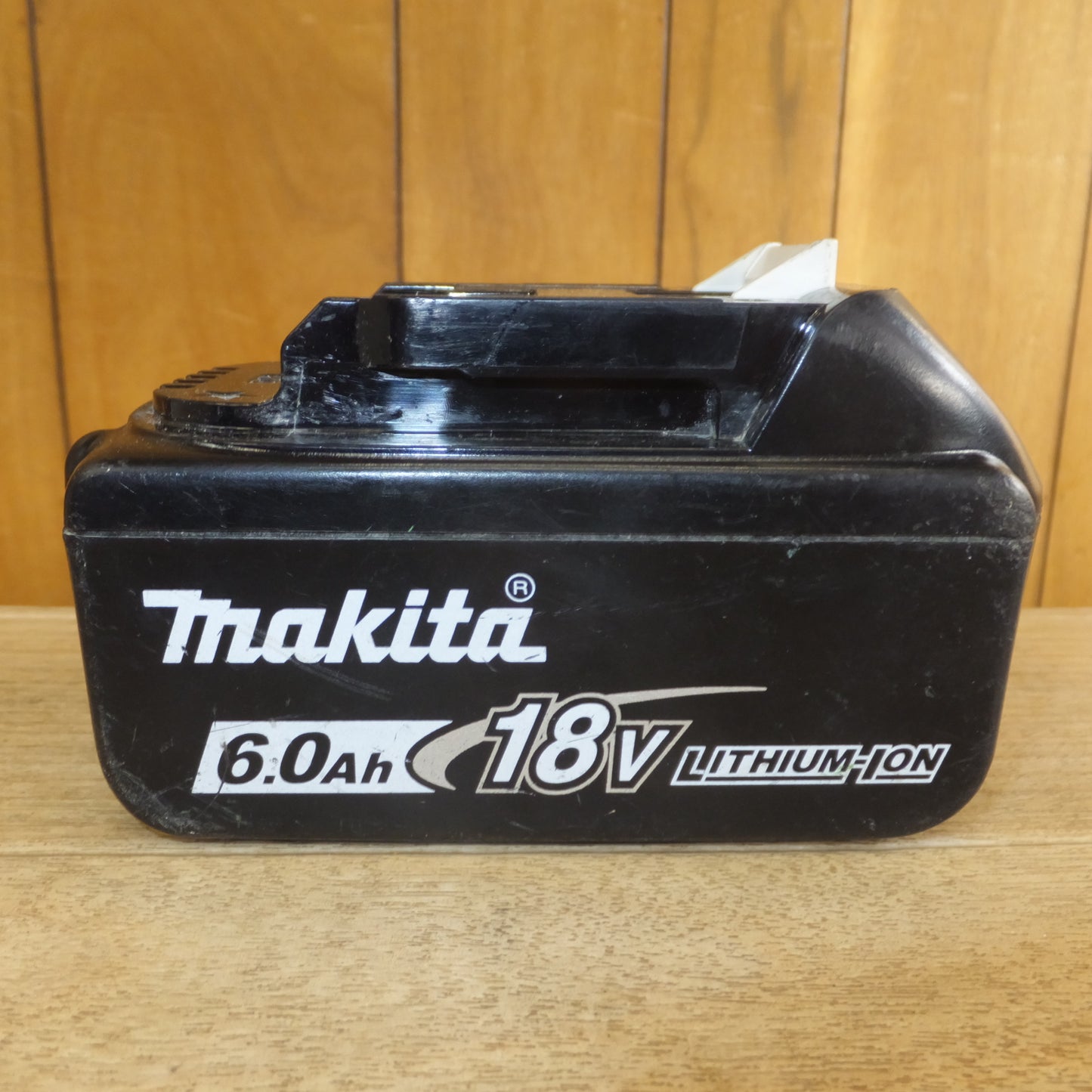 [送料無料]★マキタ makita Li-ion バッテリ BL1860B DC18V 6.0Ah 108Wh(2)★