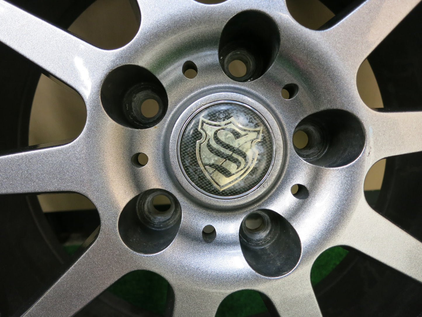 [送料無料]バリ溝！19年！キレイ！9.5分★スタッドレス 225/65R17 ヨコハマ アイスガード G075 社外 アルミ 17インチ PCD114.3/5H★2100408ヒス