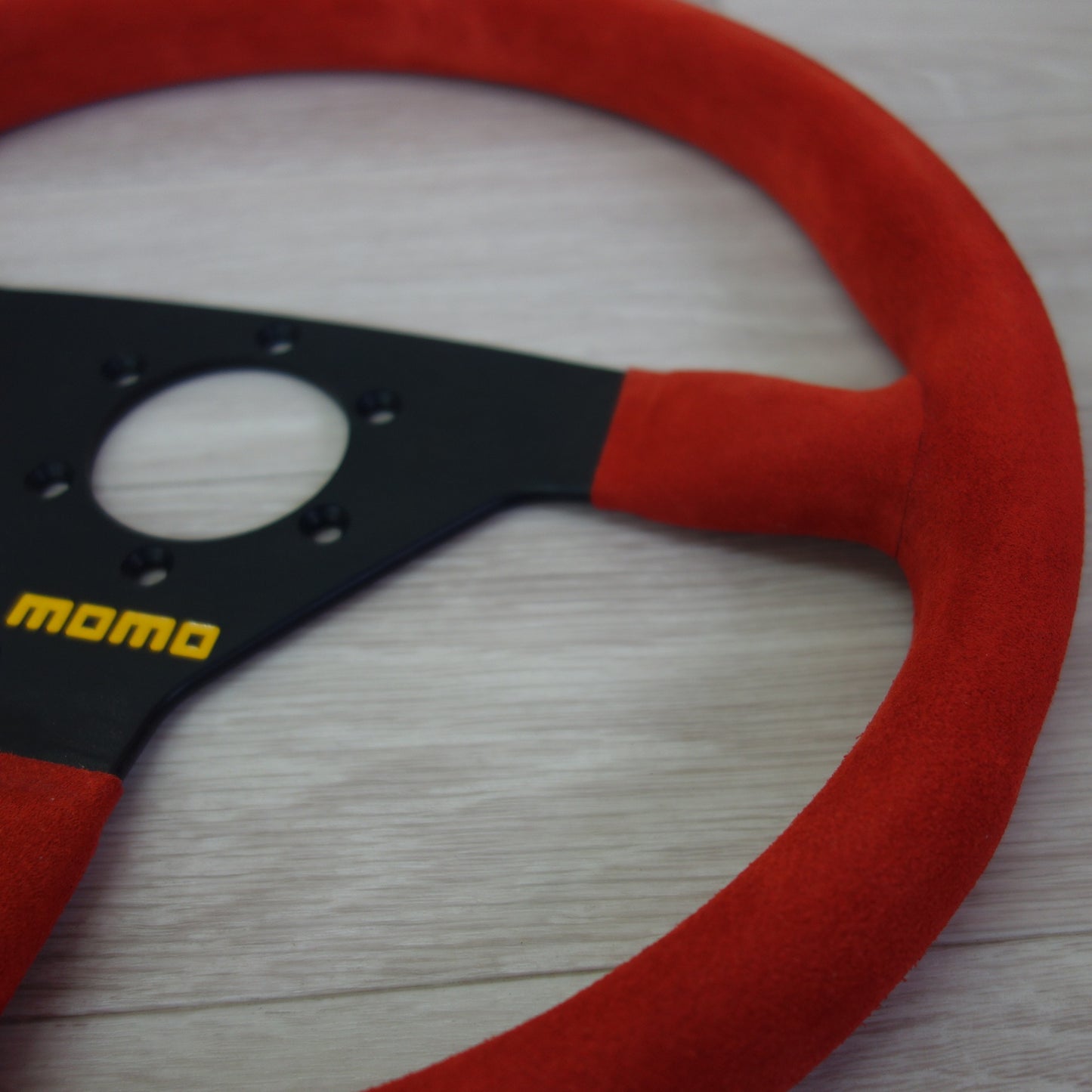 [送料無料] 美品☆MOMO モモ ステアリング ハンドル MOD.78 レッド スエード 350mm M-64☆