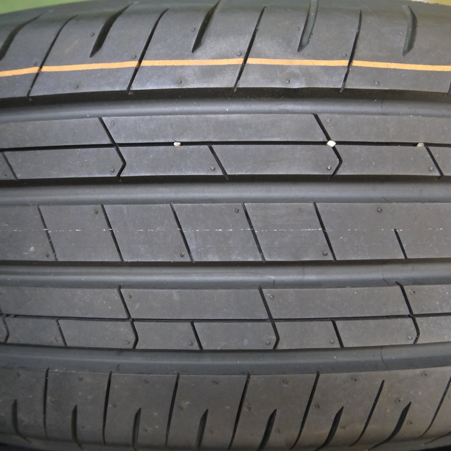 *送料無料*新車外し！23年★225/60R18 トーヨー プロクセス Comfort タイヤ 18インチ ハリアー RAV4 等★3121505Hノタ