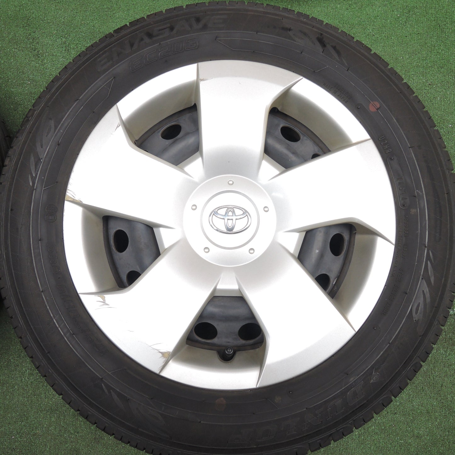 *送料無料* バリ溝！9.5分★トヨタ シエンタ 純正 スチール 175/70R14 ダンロップ エナセーブ EC203 14インチ PCD100/4H★4022508HAノ