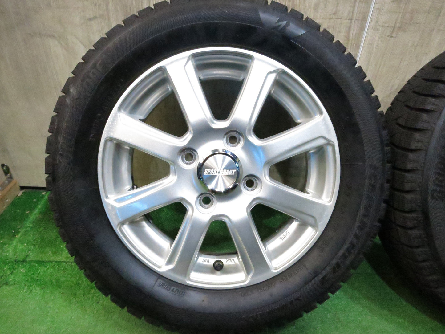 [送料無料]バリ溝！19年！9分★スタッドレス 155/65R13 ブリヂストン アイスパートナー2 SPORT GRAHT 13インチ PCD100/4H★3020609Hス