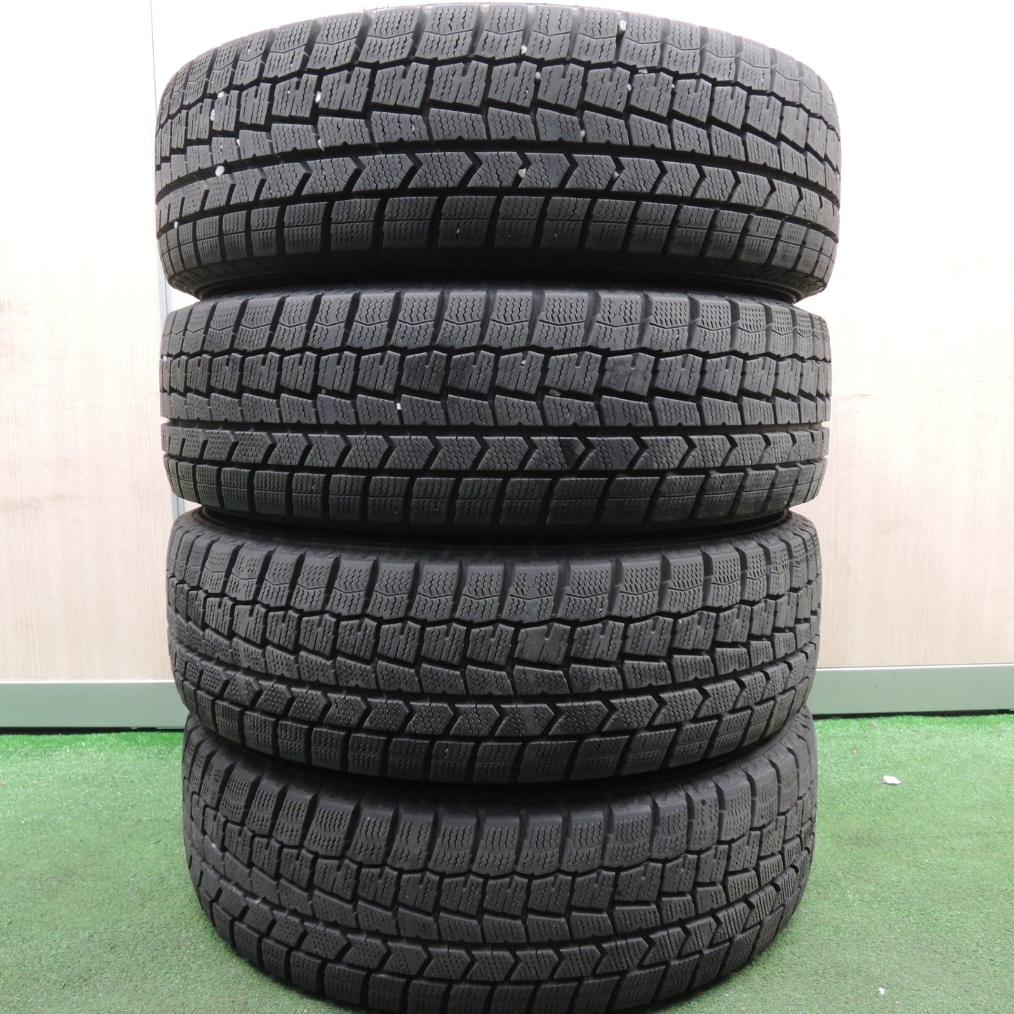 *送料無料* バリ溝！20年！キレイ！9分★スタッドレス 175/65R15 ダンロップ ウインターマックス WM02 ECO FORME エコフォルム 15インチ PCD100/4H★4021703HAス
