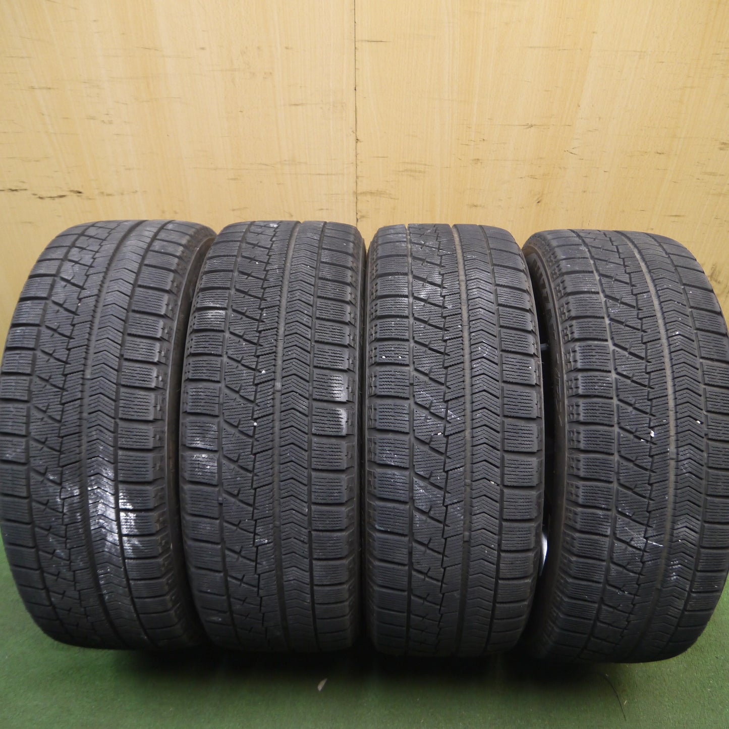 *送料無料*バリ溝！キレイ！8.5分★マツダ ND ロードスター 純正 195/50R16 スタッドレス ブリヂストン ブリザック VRX 16インチ PCD100/4H★3122003Hス