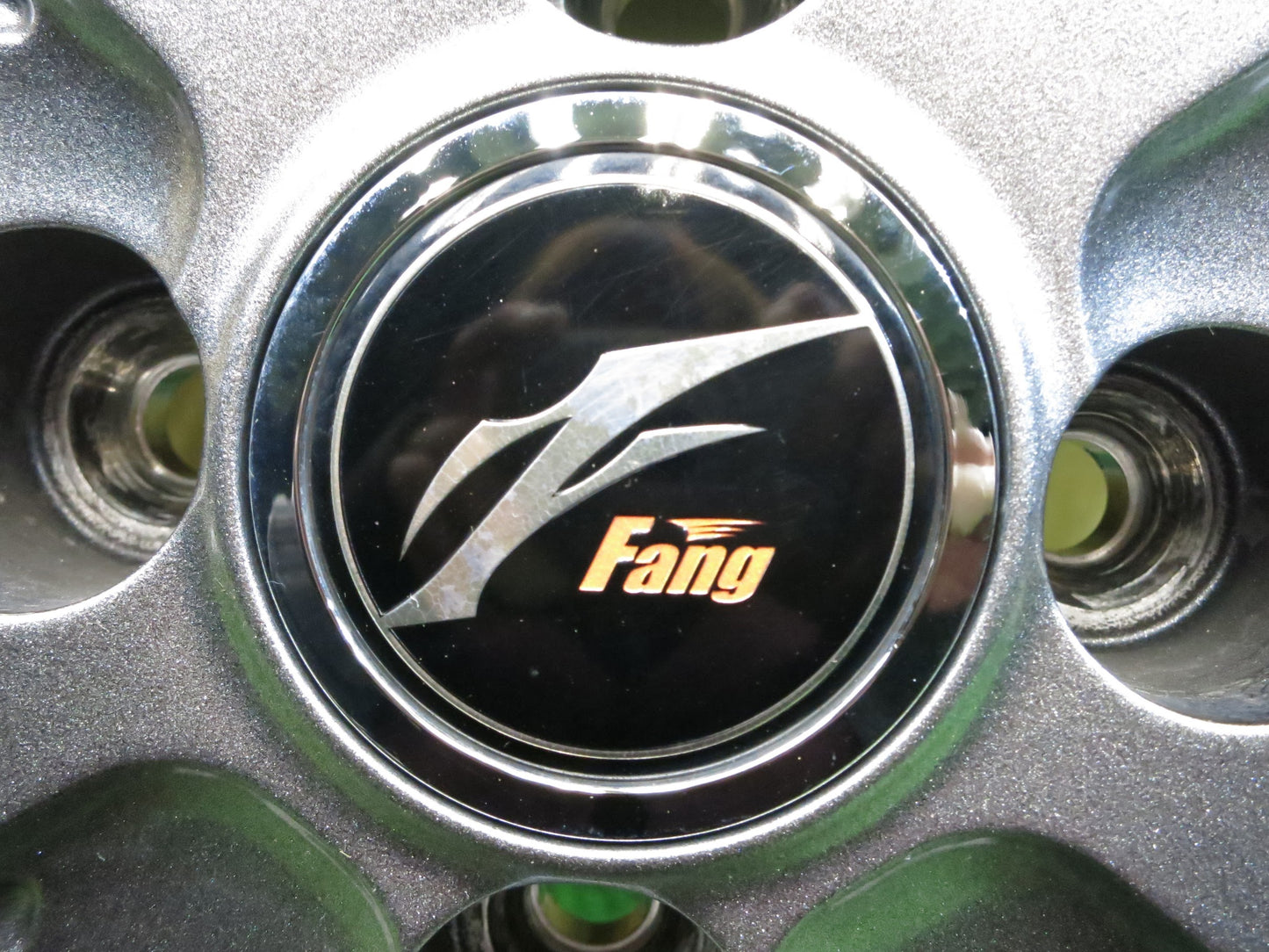 [送料無料]バリ溝！18年！キレイ！ほぼ10分★スタッドレス 175/65R15 ダンロップ ウインターマックス WM01 Fang ファング 15インチ PCD100/4H★2121301Hス