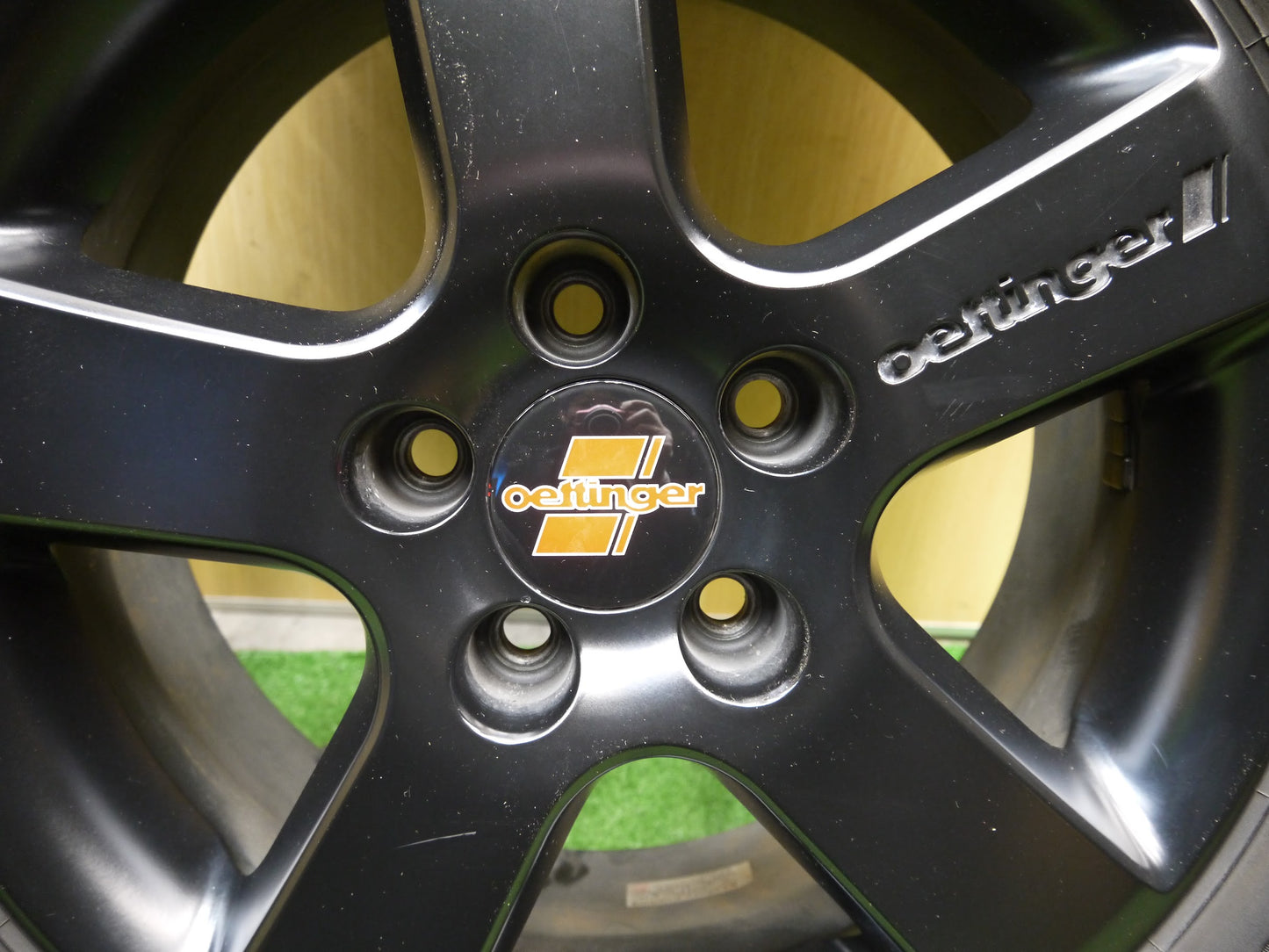 [送料無料]キレイ★ワーゲン アウディ 等 205/55R16 スタッドレス ピレリ アイスアシンメトリコ oettinger エッティンガー 16インチ PCD112/5H★★2021119ヤス