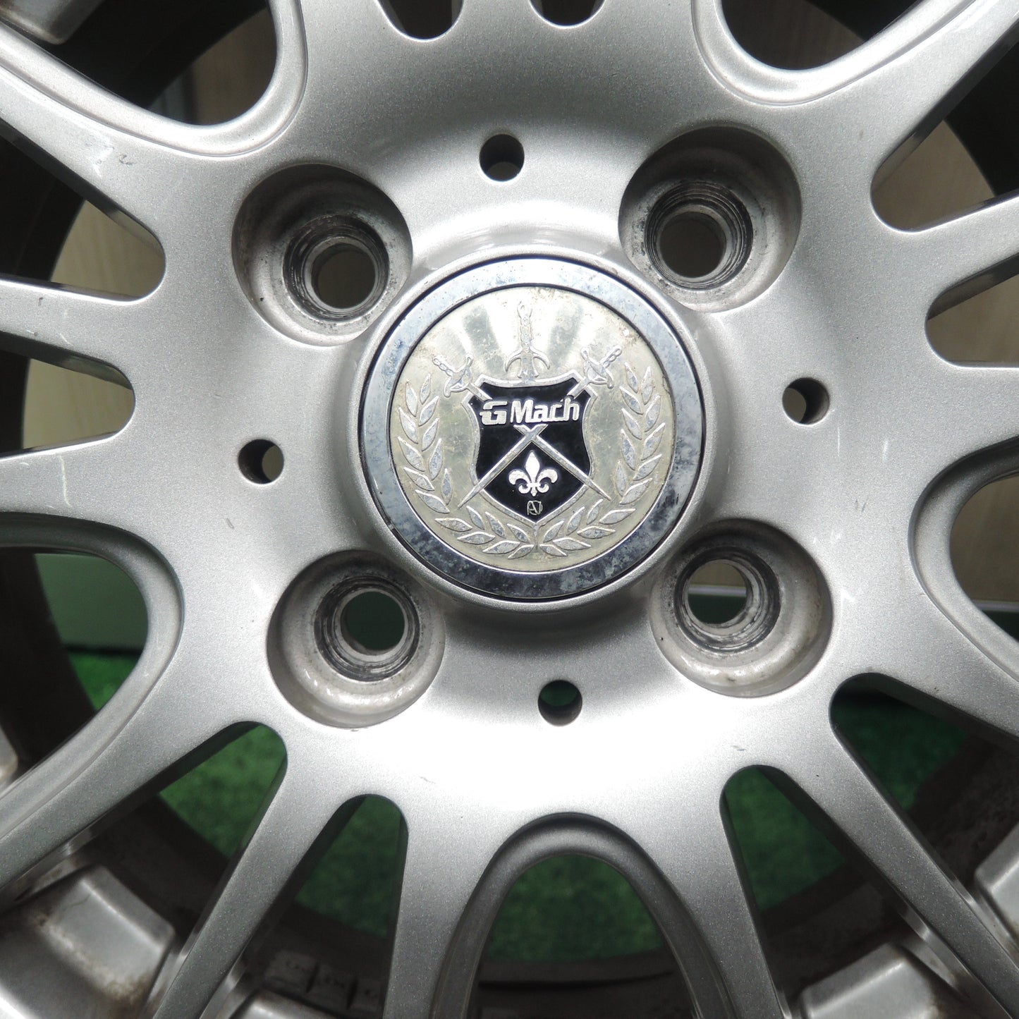 *送料無料*バリ溝！19年！8.5分★スタッドレス 145/80R13 ダンロップ ウインターマックス WM01 GMach 13インチ PCD100/4H★3120112TNス