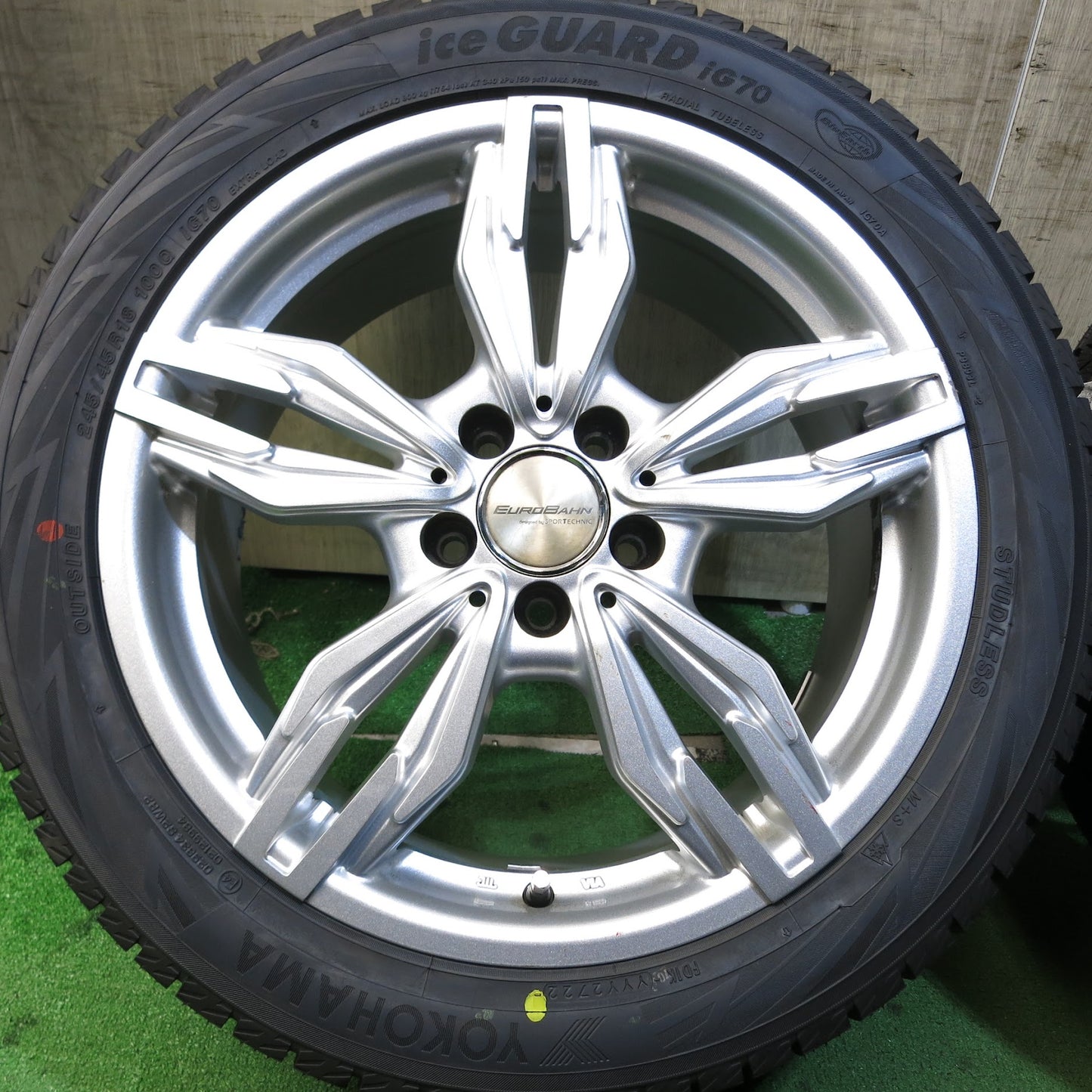 [送料無料]未使用 22年★ベンツ BMW 等 EURO BAHN SPORT TECHNIC 245/45R18 スタッドレス ヨコハマ アイスガード iG70 スポーツテクニック PCD112/5★3061311Hス