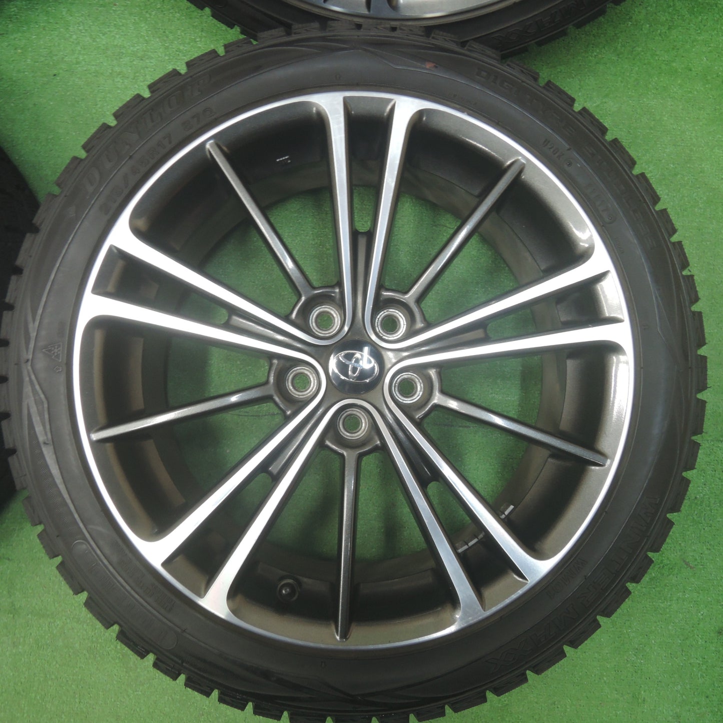 *送料無料* バリ溝！キレイ！9.5分★トヨタ 86 スバル BRZ 純正 215/45R17 スタッドレス ダンロップ ウインターマックス WM01 PCD100/5H★4022101SYス
