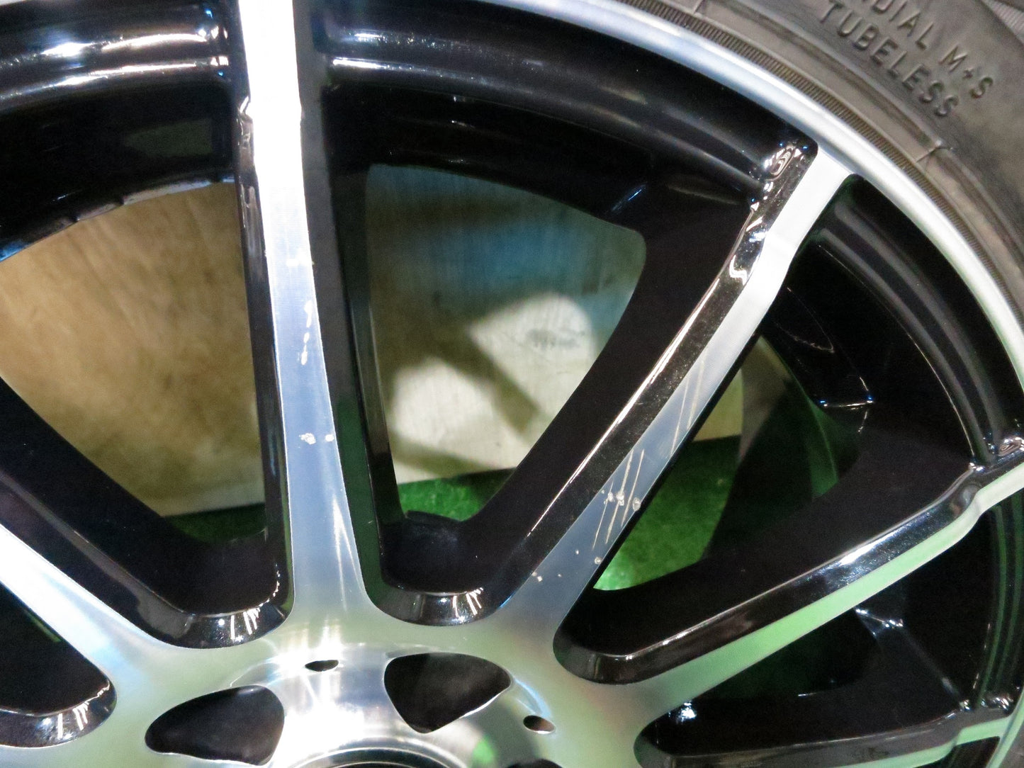 [送料無料]4本価格★スタッドレス 185/60R15 ピレリ アイスアシンメトリコ TEAD weds テッド 15インチ PCD100/5H シエンタ 等★3011808Hス