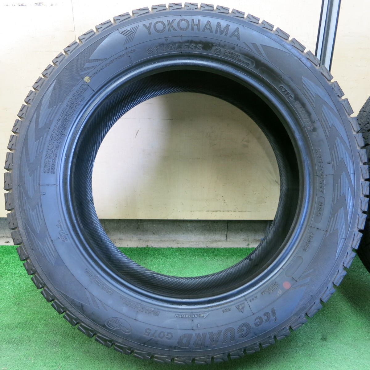 *送料無料*バリ溝！19年！9.5分★スタッドレス 225/60R17 ヨコハマ アイスガード G075 タイヤ 17インチ レガシィ アウトバック フォレスター 等★3101306イスタ