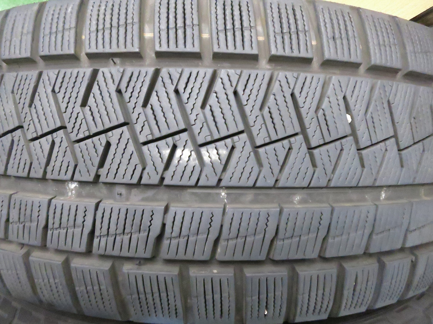 [送料無料]キレイ！19年★スタッドレス 215/60R17 ピレリ アイスアシンメトリコ smart MANARAY SPORT マナレイスポーツ 17インチ PCD114.3/5H★3020618Hス