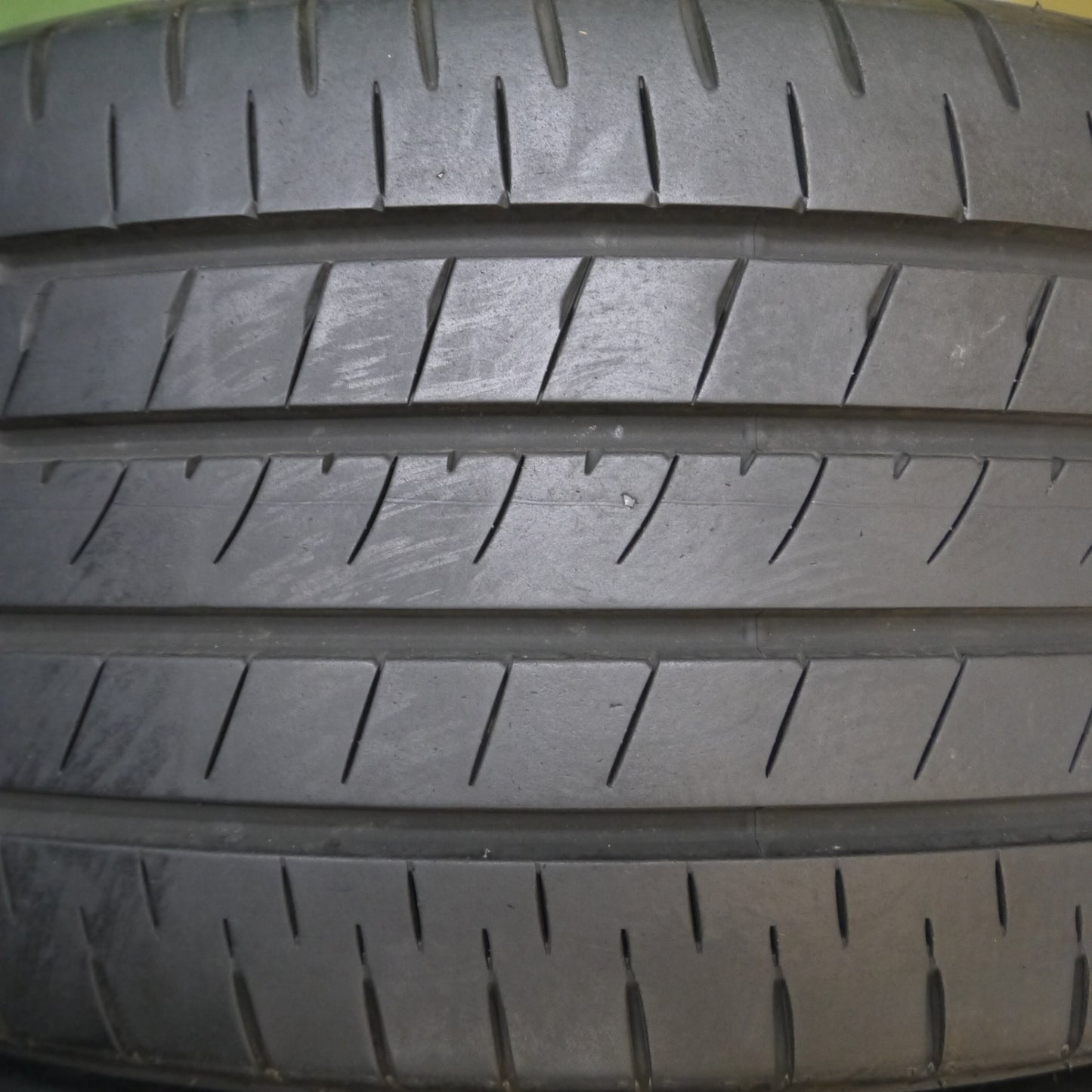 *送料無料* バリ溝！キレイ！9.5分★トヨタ カムリ WS AXVH70 純正 ENKEI 235/45R18 ブリヂストン トランザ T005A 18インチ PCD114.3/5H★4022012Hノ