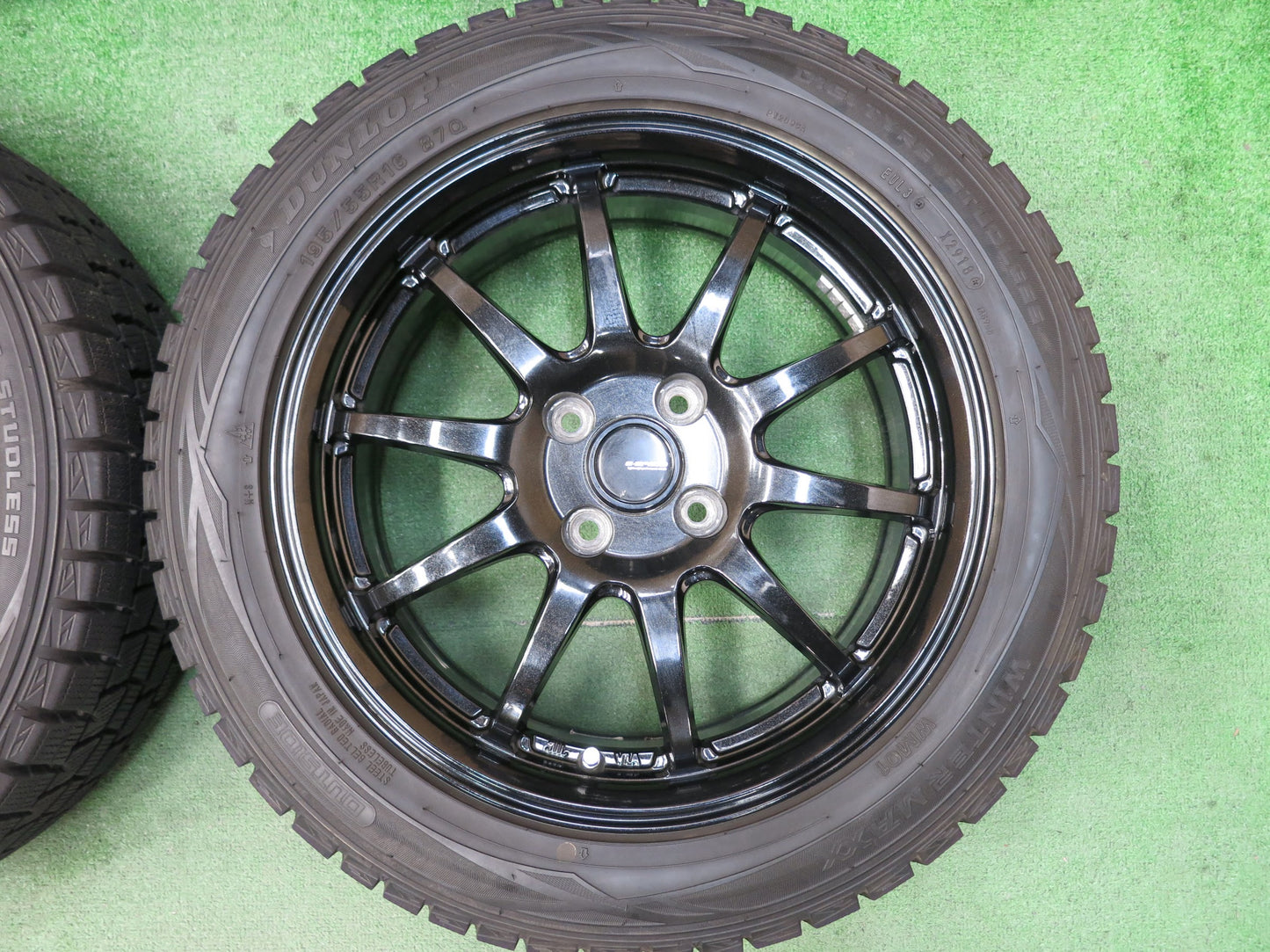 [送料無料]超バリ溝！キレイ！9.5分以上★スタッドレス 195/55R16 ダンロップ ウインターマックス WM01 G-SPEED Gスピード 16インチ PCD100/4H★3021804ヒス