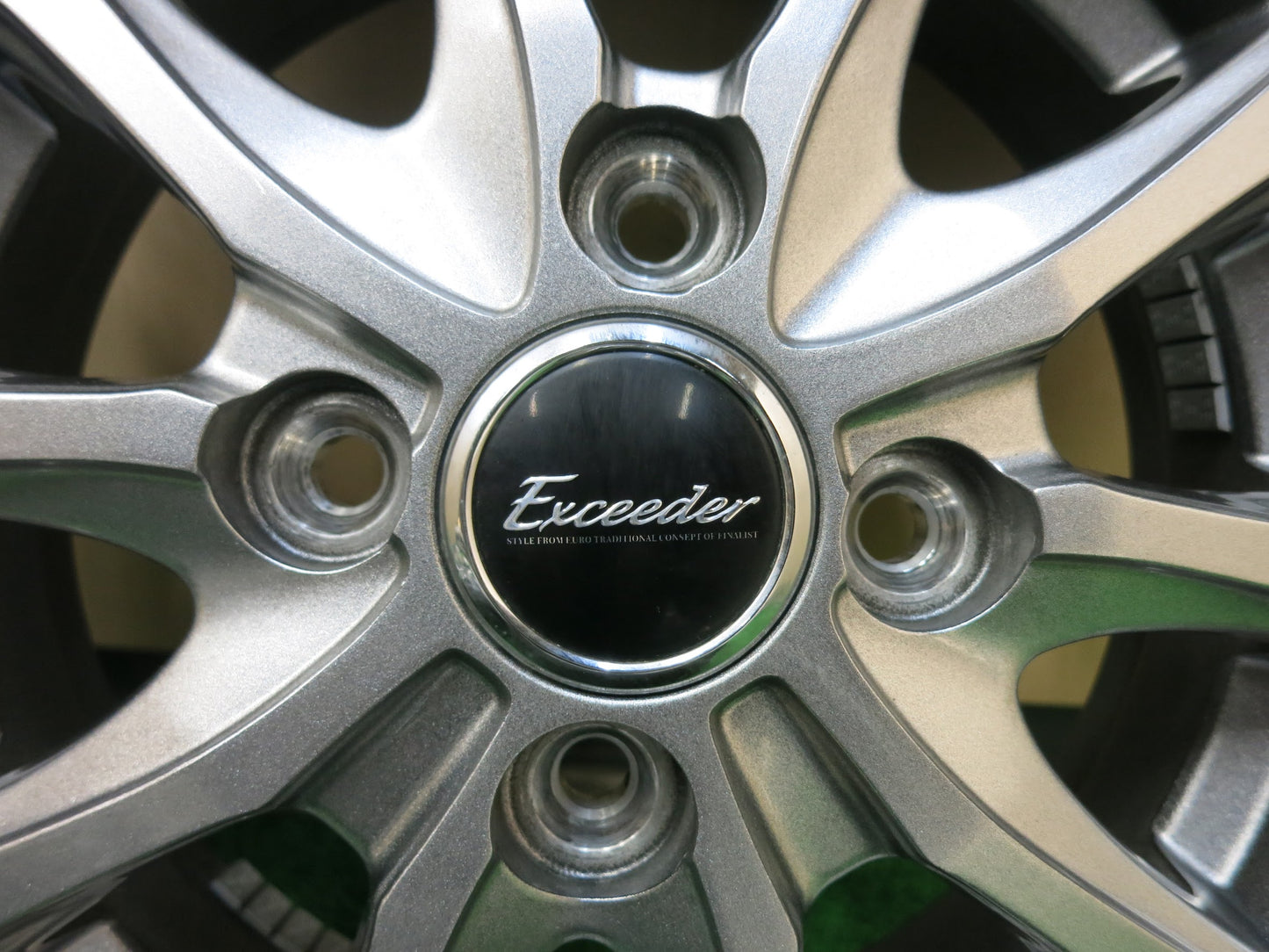 [送料無料]バリ溝！22年！綺麗！ほぼ10分★スタッドレス 145/80R13 ダンロップ ウインターマックス WM02 Exceeder エクシーダー 13インチ PCD100/4H★3031003ヒス