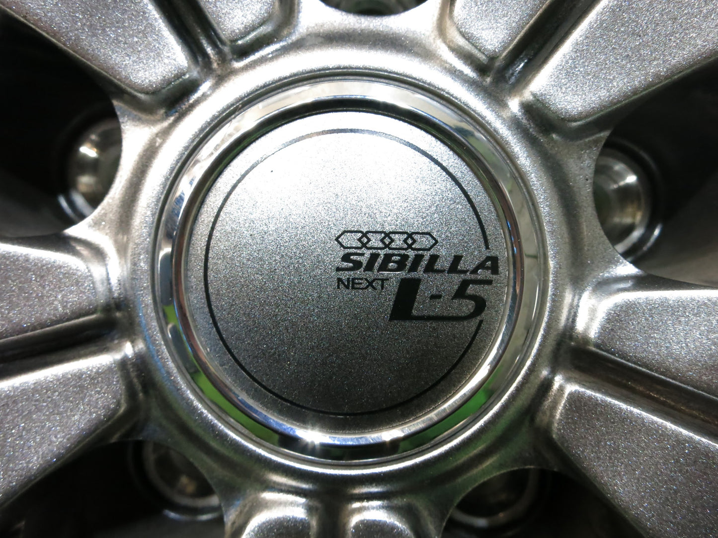 [送料無料]バリ溝！キレイ！9.5分以上★スタッドレス 225/55R17 ヨコハマ アイスガード iG60 SIBILLA NEXT L-5 シビラ 17インチ PCD114.3/5H★2120201Hス
