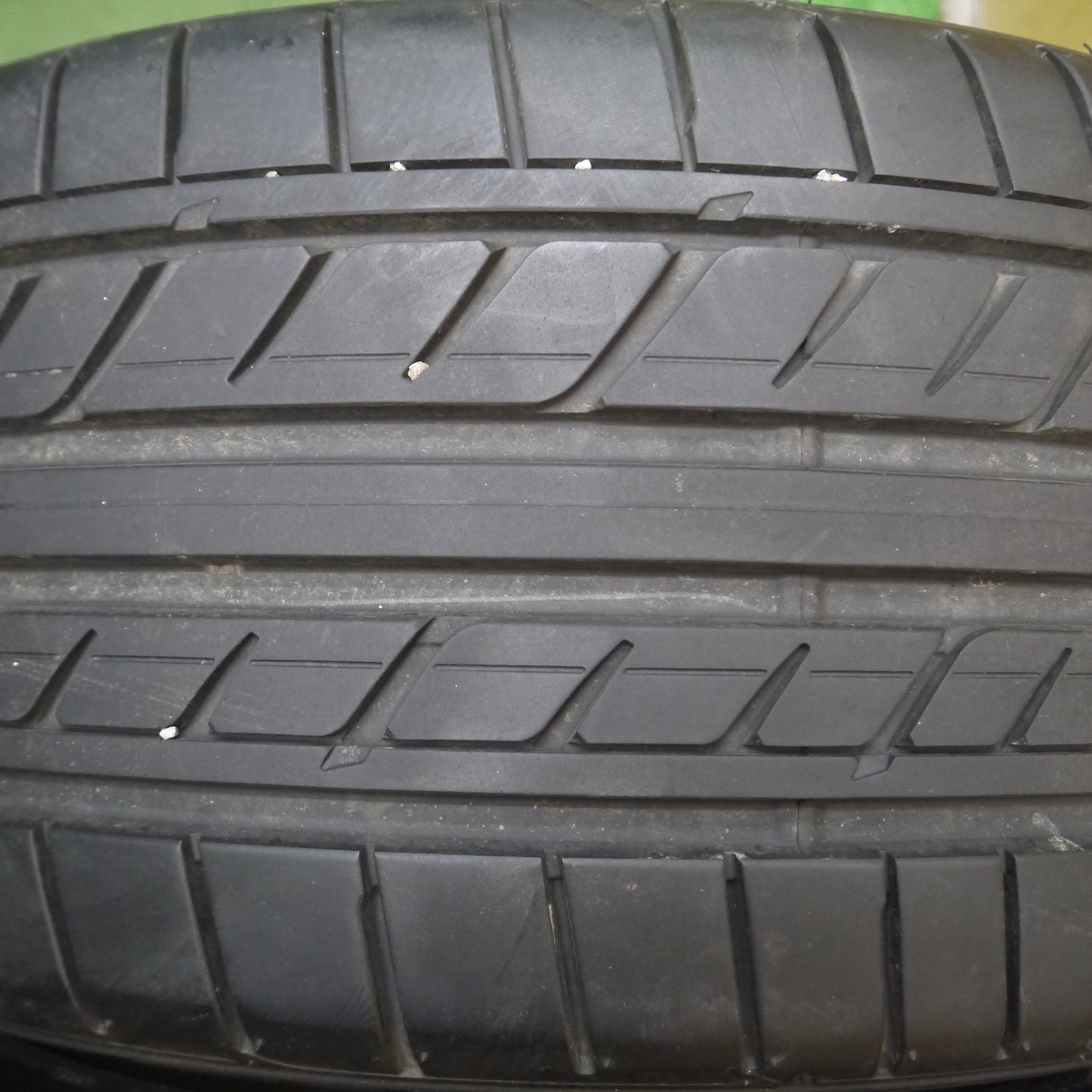 *送料無料*バリ溝！9.5分★255/40R18 グッドイヤー イーグル LS EXE タイヤ 18インチ レクサス BMW 等★3112806Hノタ