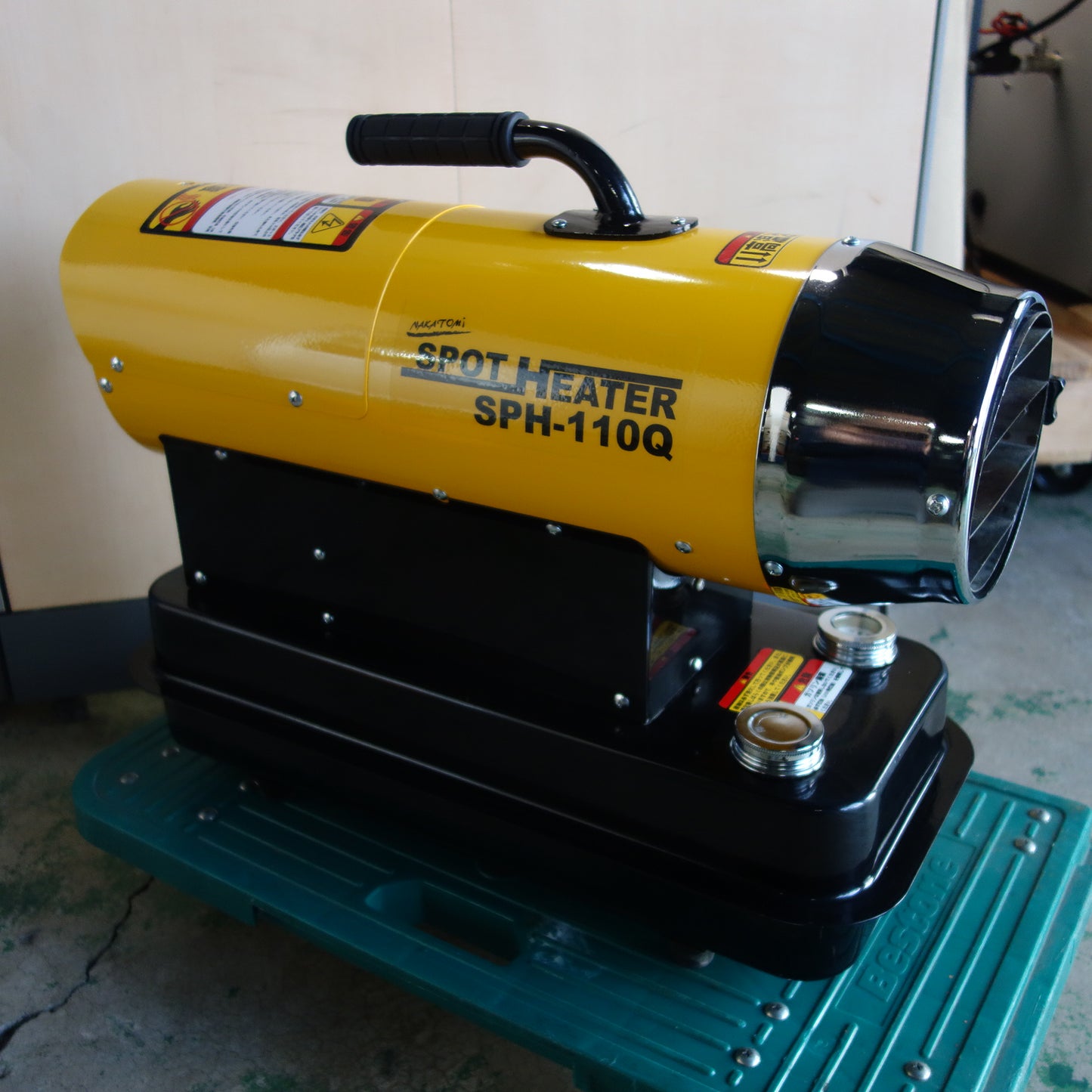[送料無料] ほぼ未使用☆ナカトミ スポットヒーター SPH-110Q 暖房 器具 機器 冬場の作業場所・工事現場等☆