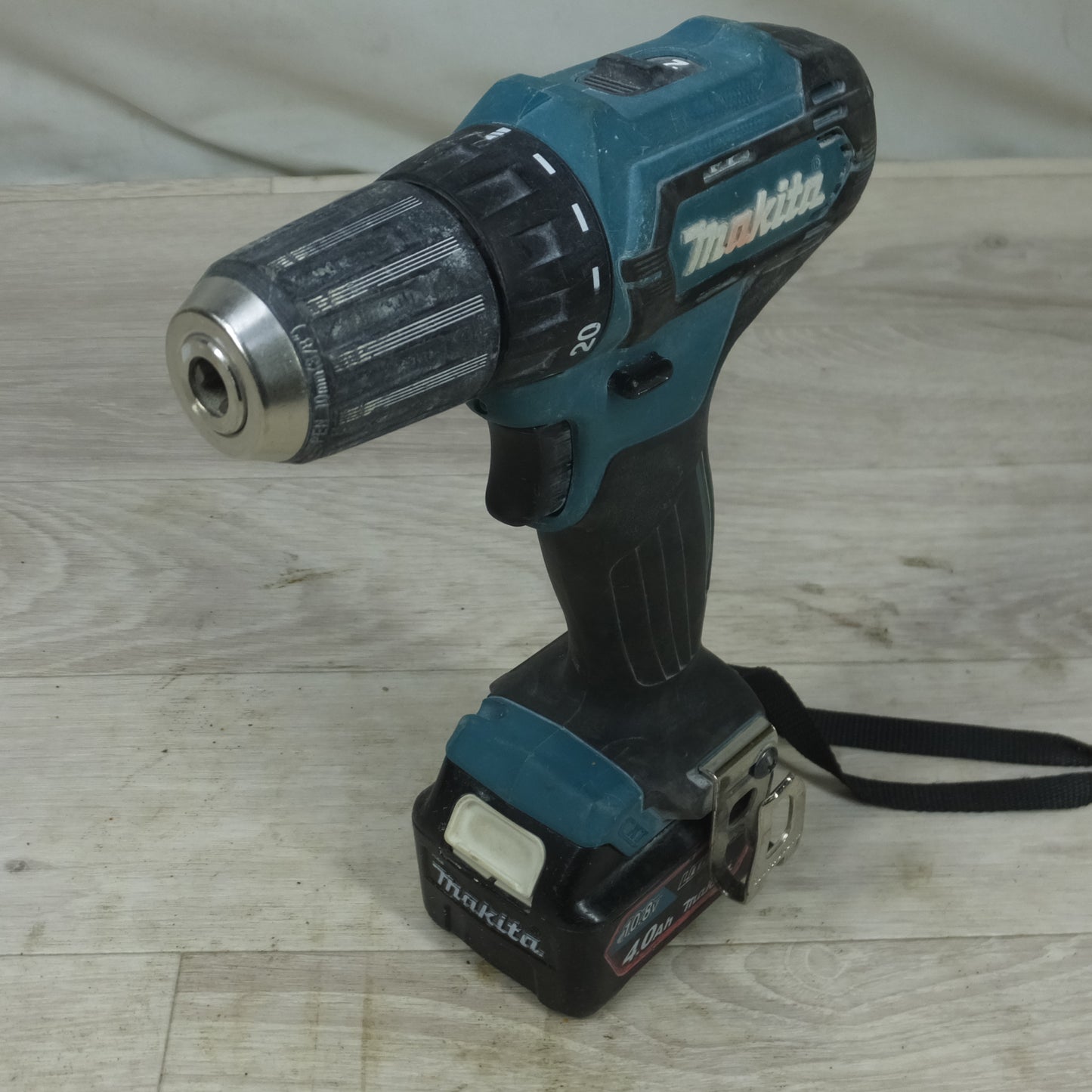 [送料無料] ◆makita マキタ 充電式ドライバドリル DF333D 10.8V BL1040B バッテリー付き 電動工具◆