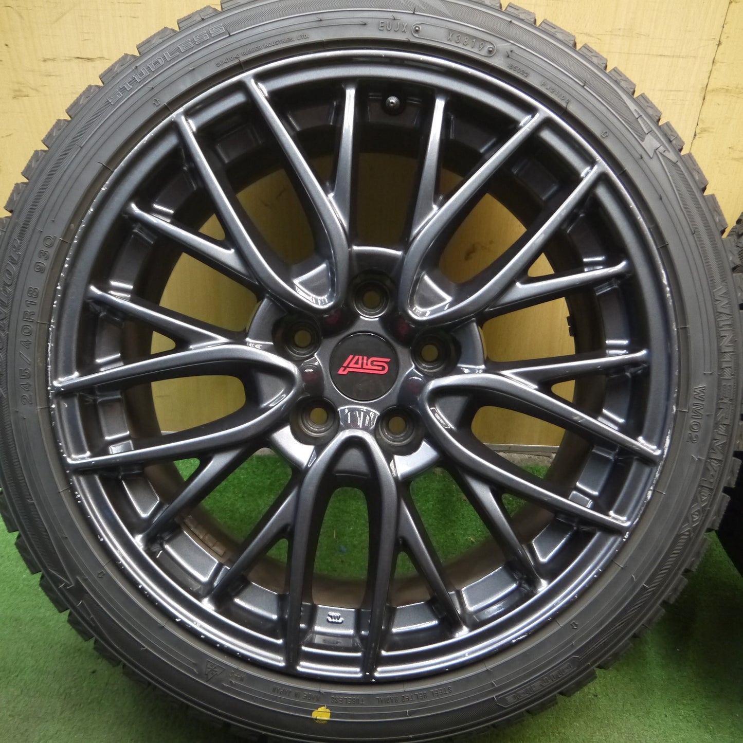 *送料無料*超バリ溝！9.5分以上★スバル WRX STi 純正 ENKEI 245/40R18 スタッドレス ダンロップ ウインターマックス WM02 エンケイ PCD114.3/5H★4011907Hス