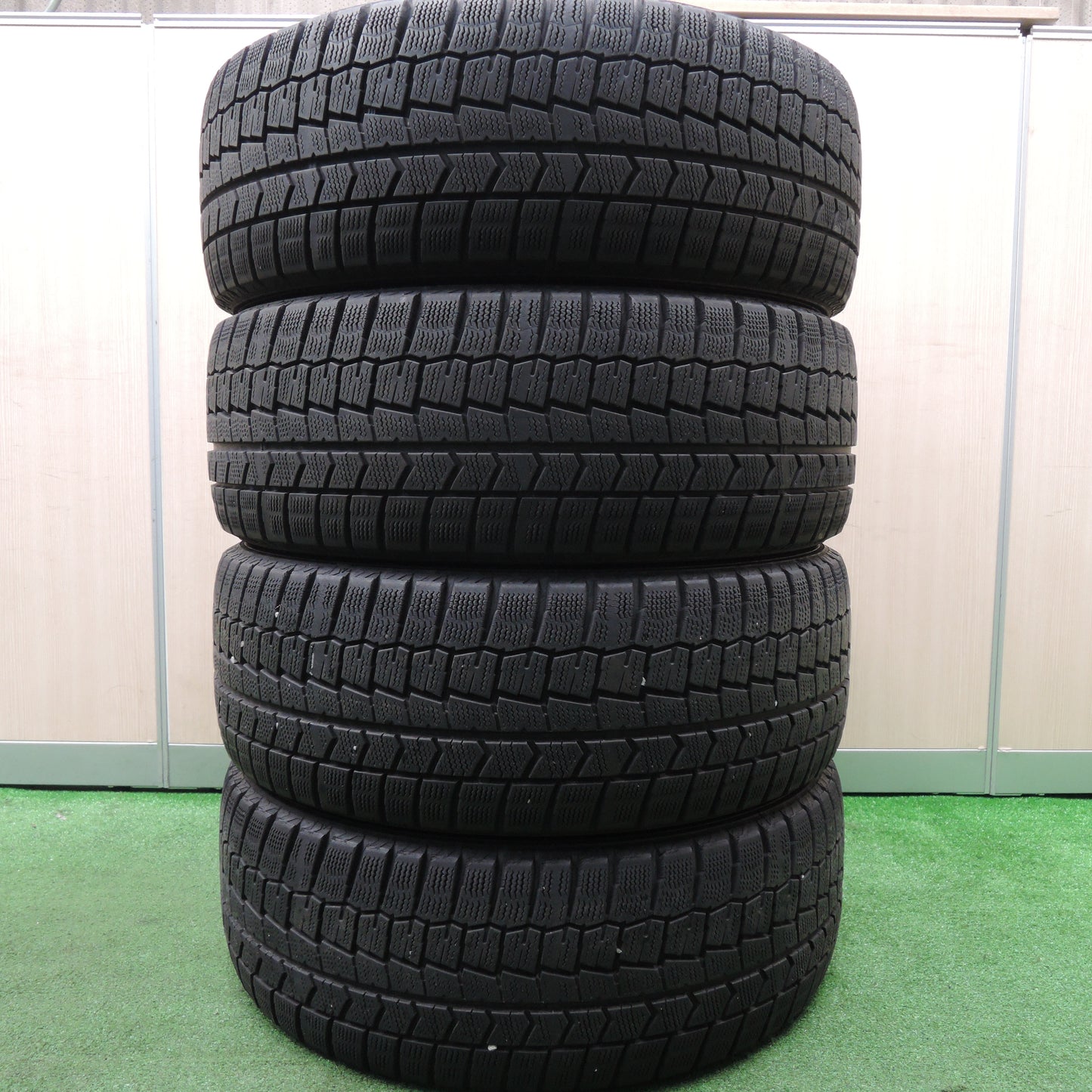 *送料無料*4本価格★ワーゲン等 EURO TECH 225/45R17 スタッドレス ダンロップ ウインターマックス WM02 ユーロテック 17インチ PCD112/5H★4010608HAス