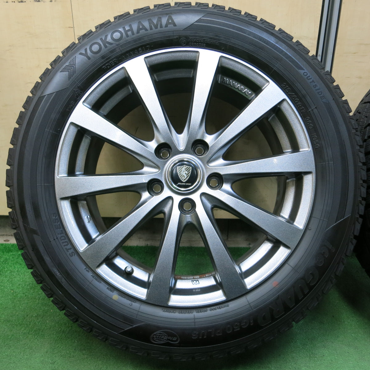 *送料無料*バリ溝！キレイ！9.5分以上★スタッドレス 215/60R17 ヨコハマ アイスガード iG50 プラス MANARAY SPORT マナレイ 17インチ PCD114.3/5H★3100505イス