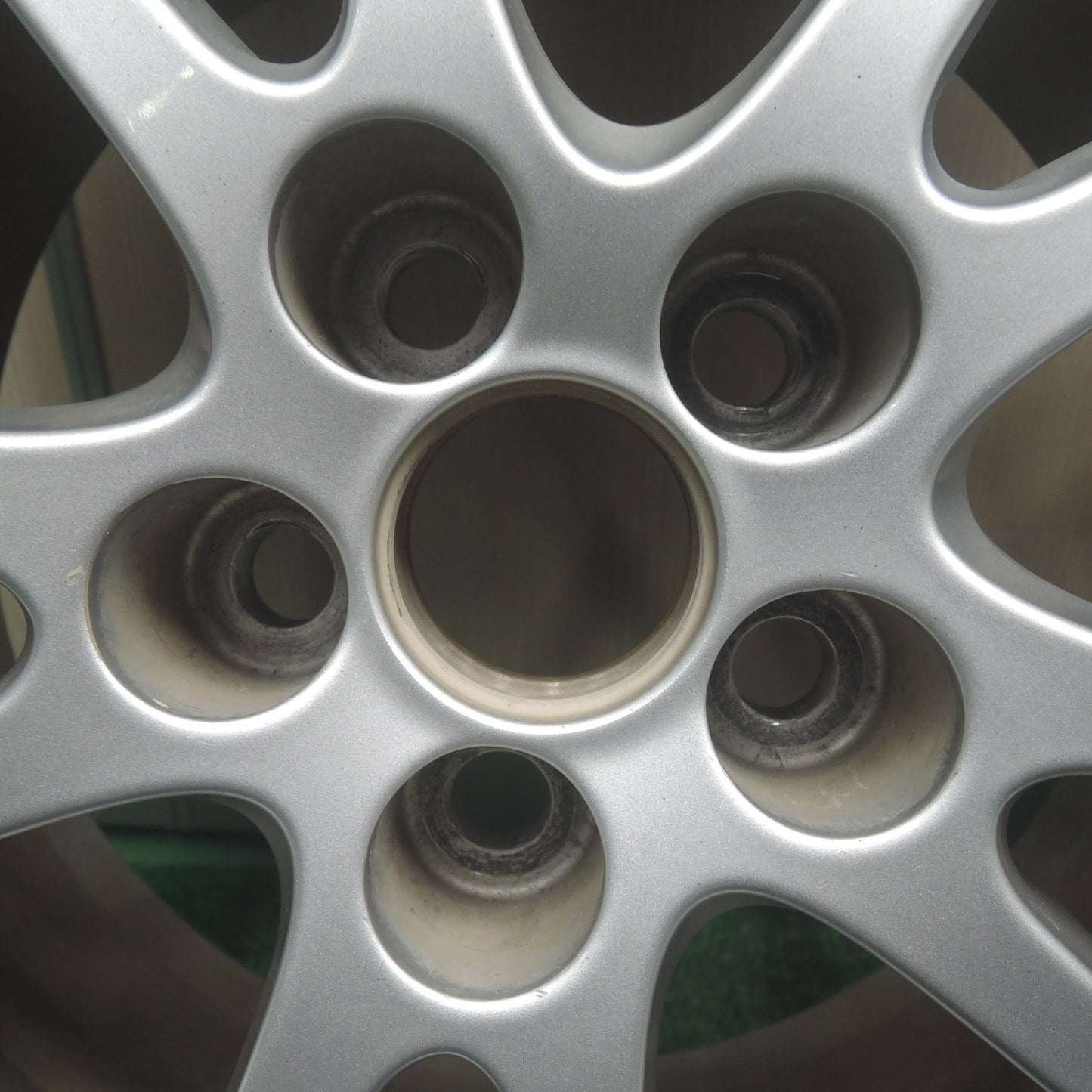[送料無料]バリ溝！8.5分★トヨタ 50系 プリウス 純正 195/65R15 トーヨー ナノエナジー J59 15インチ PCD100/5H★3103004SYノ
