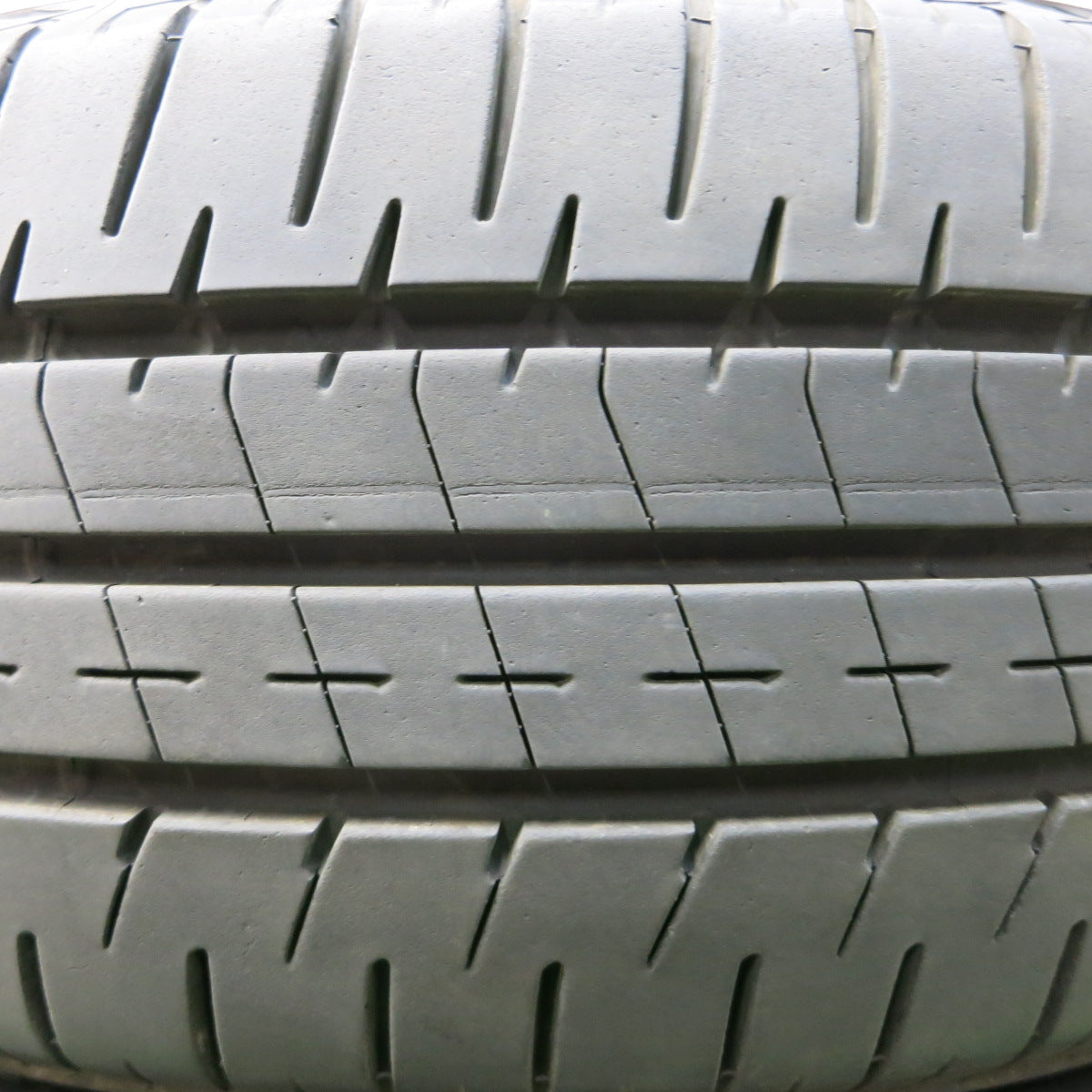 *送料無料*バリ溝！23年！8.5分★185/55R16 ブリヂストン エコピア NH200C タイヤ 16インチ スイフト フィット 等★3102403イノタ