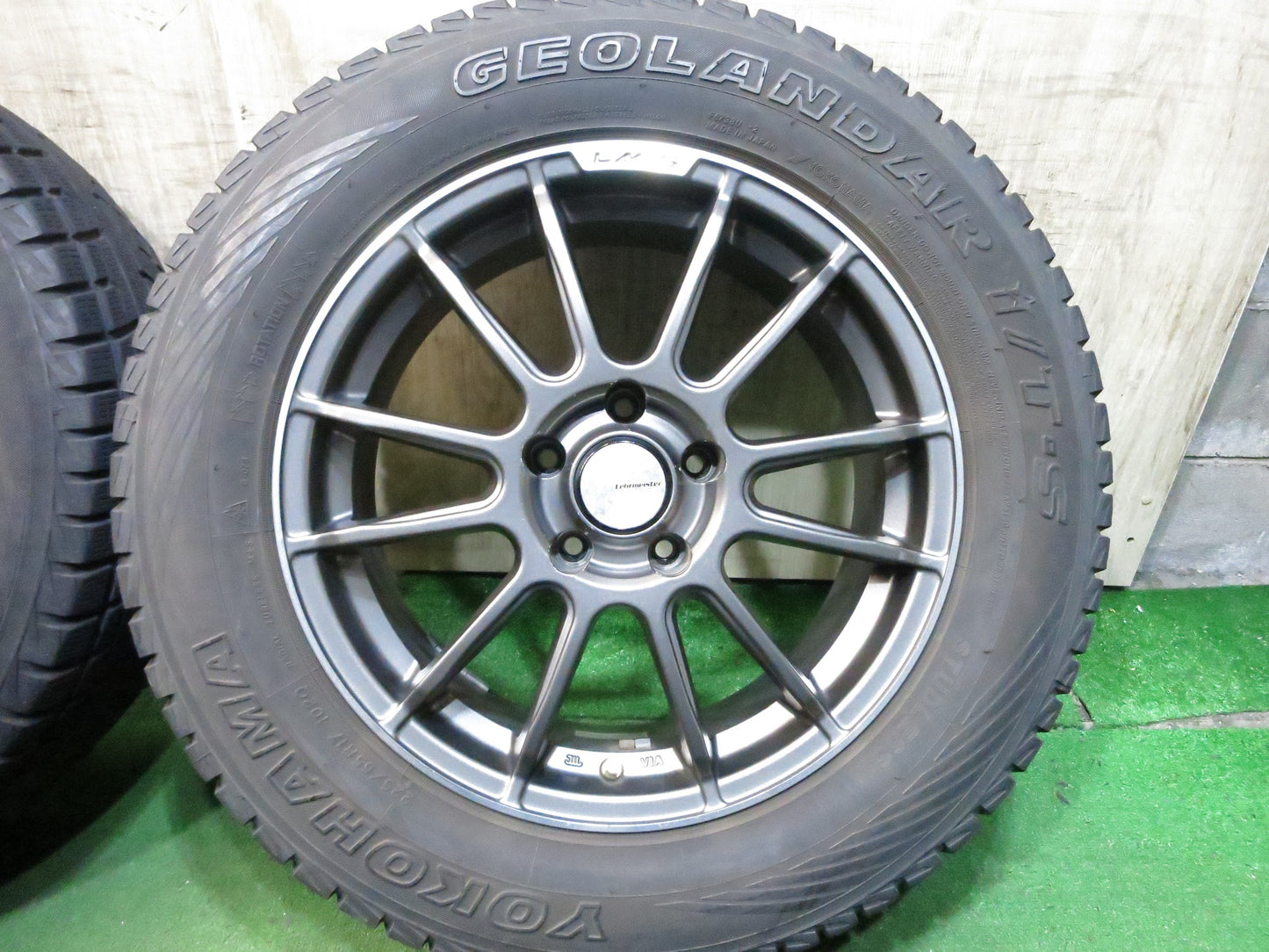 [送料無料]キレイ★スタッドレス 225/65R17 Lehrmeister LM-5 ヨコハマ ジオランダー i/T-S レアマイスター 17インチ PCD114.3/5H★3021716Hス