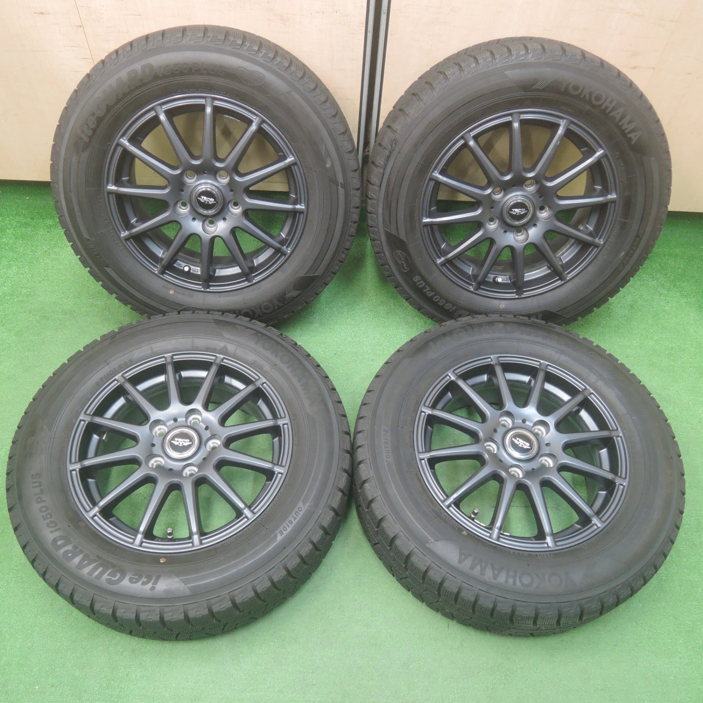 *送料無料*バリ溝！キレイ！ほぼ10分★スタッドレス 205/65R15 ヨコハマ アイスガード iG50 プラス TEAD テッド 15インチ PCD114.3/5H★4011903SYス