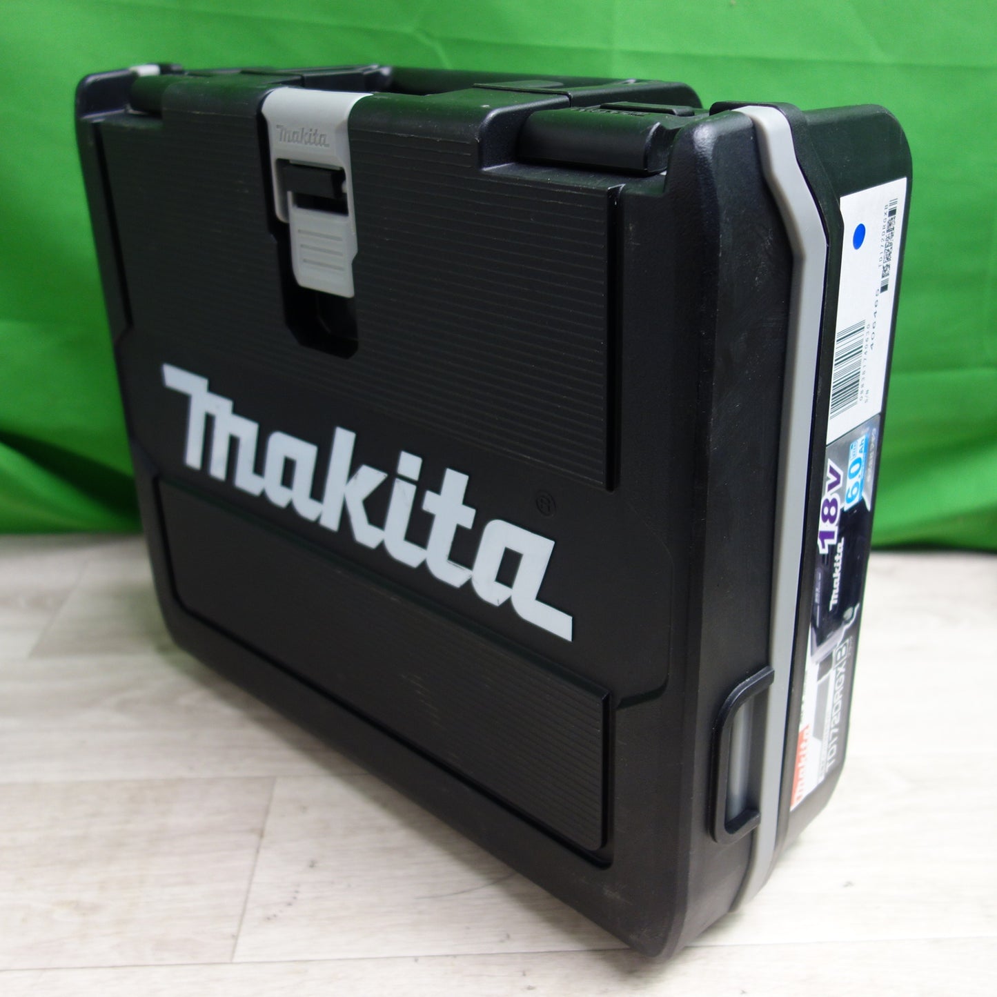 [送料無料] バッテリ2個付き☆makita マキタ 充電式 インパクト ドライバー TD172DRGXB 18v バッテリ BL1860B 6.0Ah ブラック DIY 工具☆