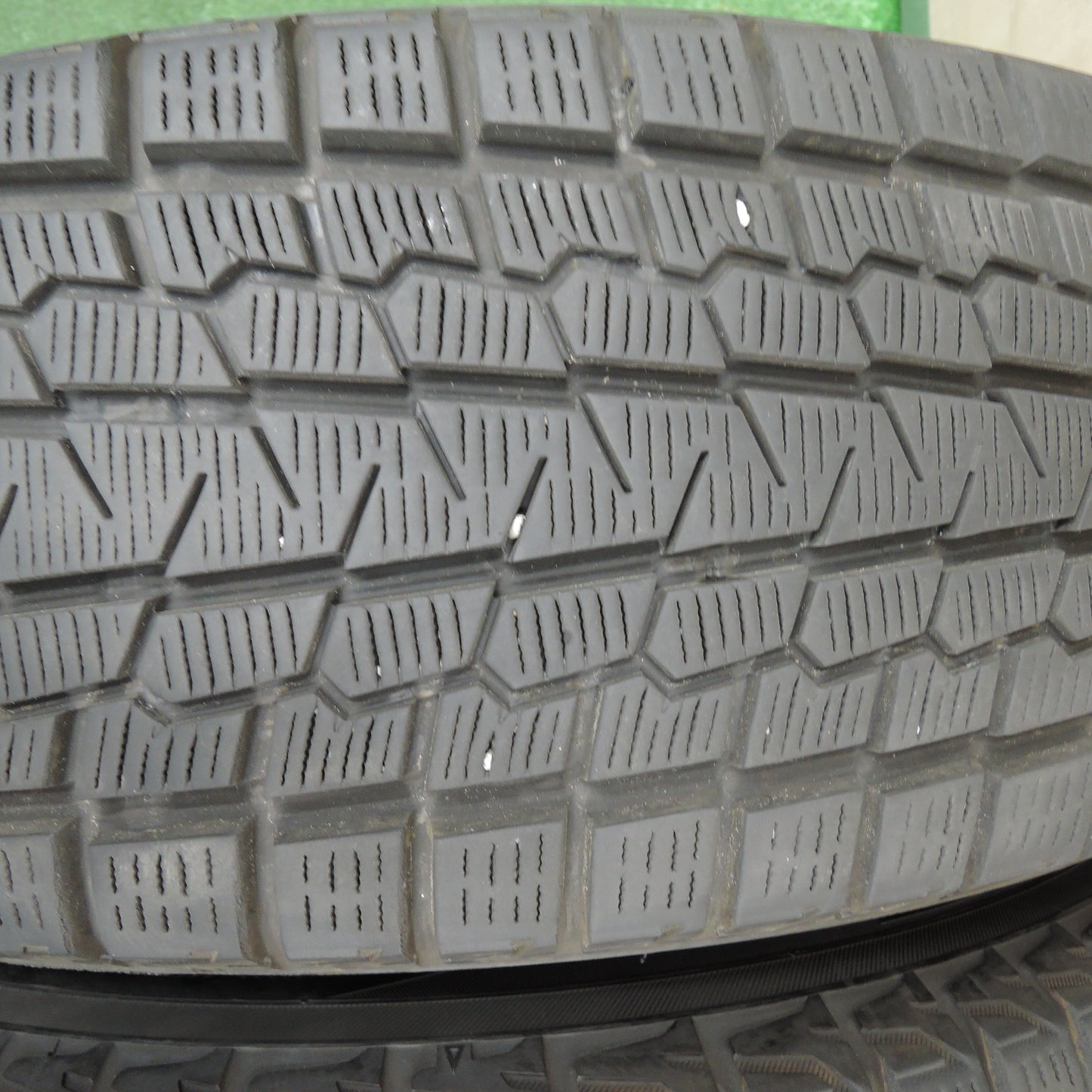 *送料無料*センサー付！バリ溝！19年！綺麗！9分★レクサス 等 225/60R18 スタッドレス ヨコハマ アイスガード G075 社外 アルミ PCD114.3/5H★3111705TNス