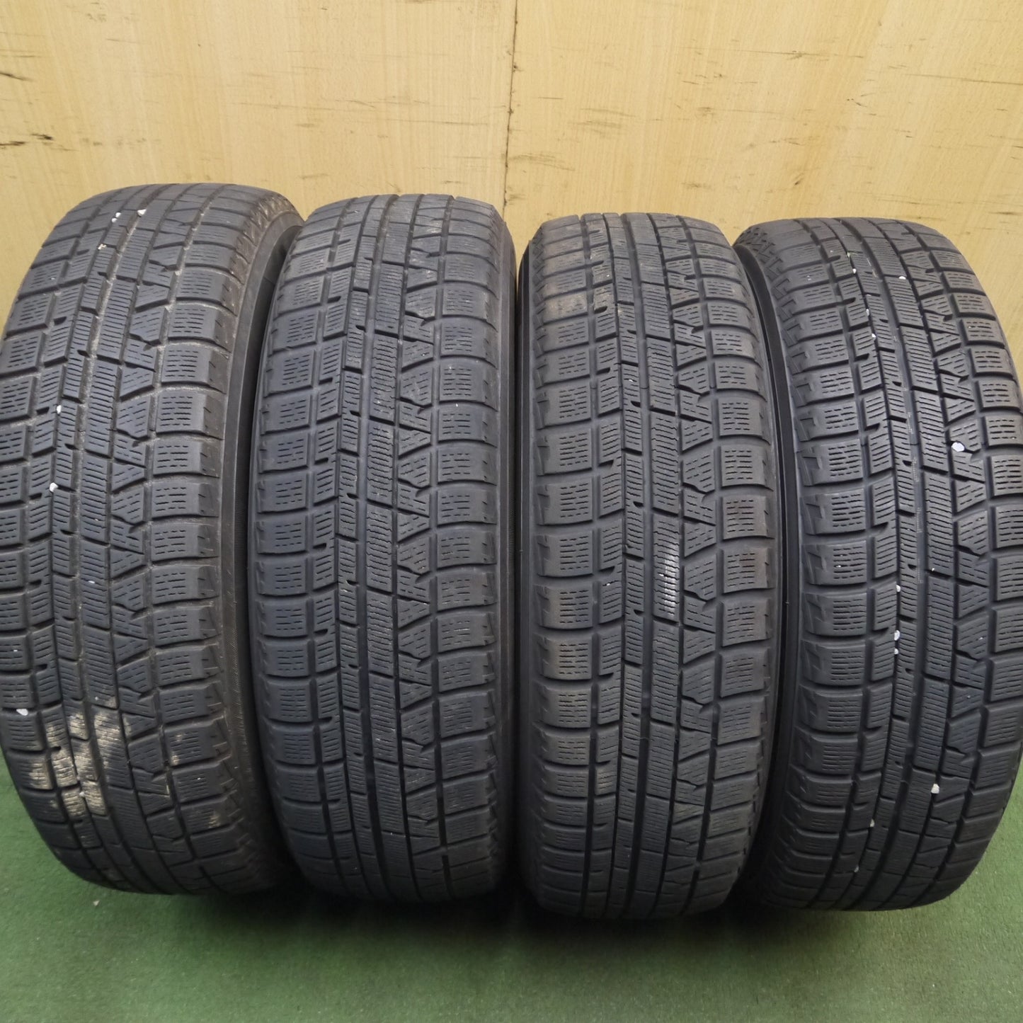 *送料無料*バリ溝！キレイ！8.5分★MINI ミニ等 KELLENERS Sport 175/65R15 スタッドレス ヨコハマ アイスガード iG50 プラス ケレナーズ PCD112/5H★4012905Hス