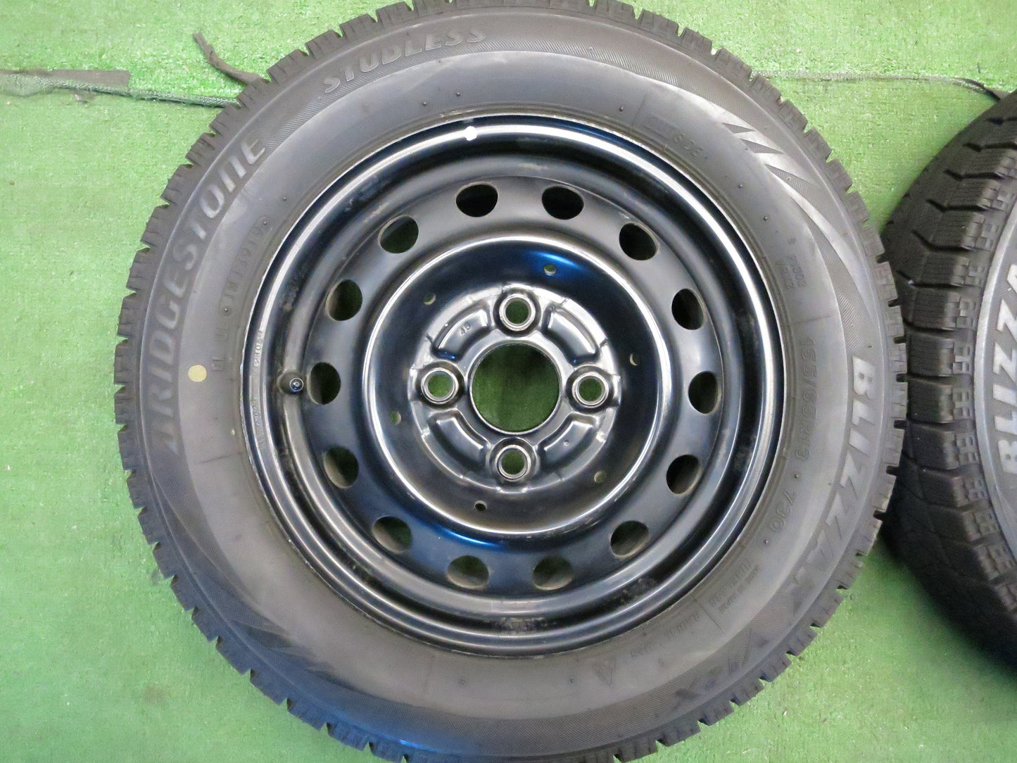 [送料無料]バリ溝！19年！9.5分★スタッドレス 155/65R13 ブリヂストン ブリザック VRX スチール ホイール 13インチ PCD100/4H★3013105Hス