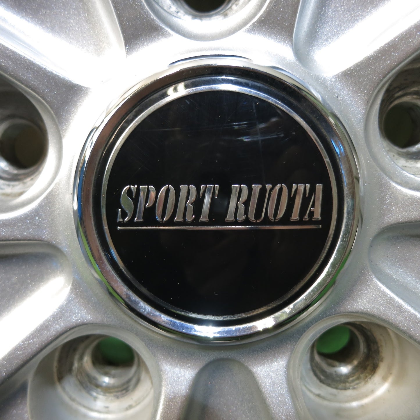 [送料無料]バリ溝！20年！キレイ！9.5分以上★スタッドレス 195/65R15 プラクティバ アイス BP02 SPORT RUOTA 15インチ PCD114.3/5H★3061304Hス