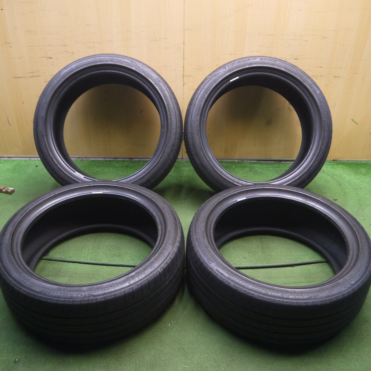 *送料無料* 4本価格！23年★245/45R20 ブリヂストン トランザ T005 ランフラット タイヤ 20インチ BMW レクサス 等★4031210Hノタ