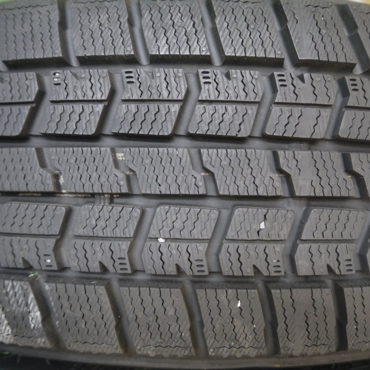 *送料無料* バリ溝！22年！キレイ！ほぼ10分★スタッドレス 195/60R17 グッドイヤー アイスナビ7 LOXARNY SPORT BADX ロクサーニ PCD100/4H★4031104Hス