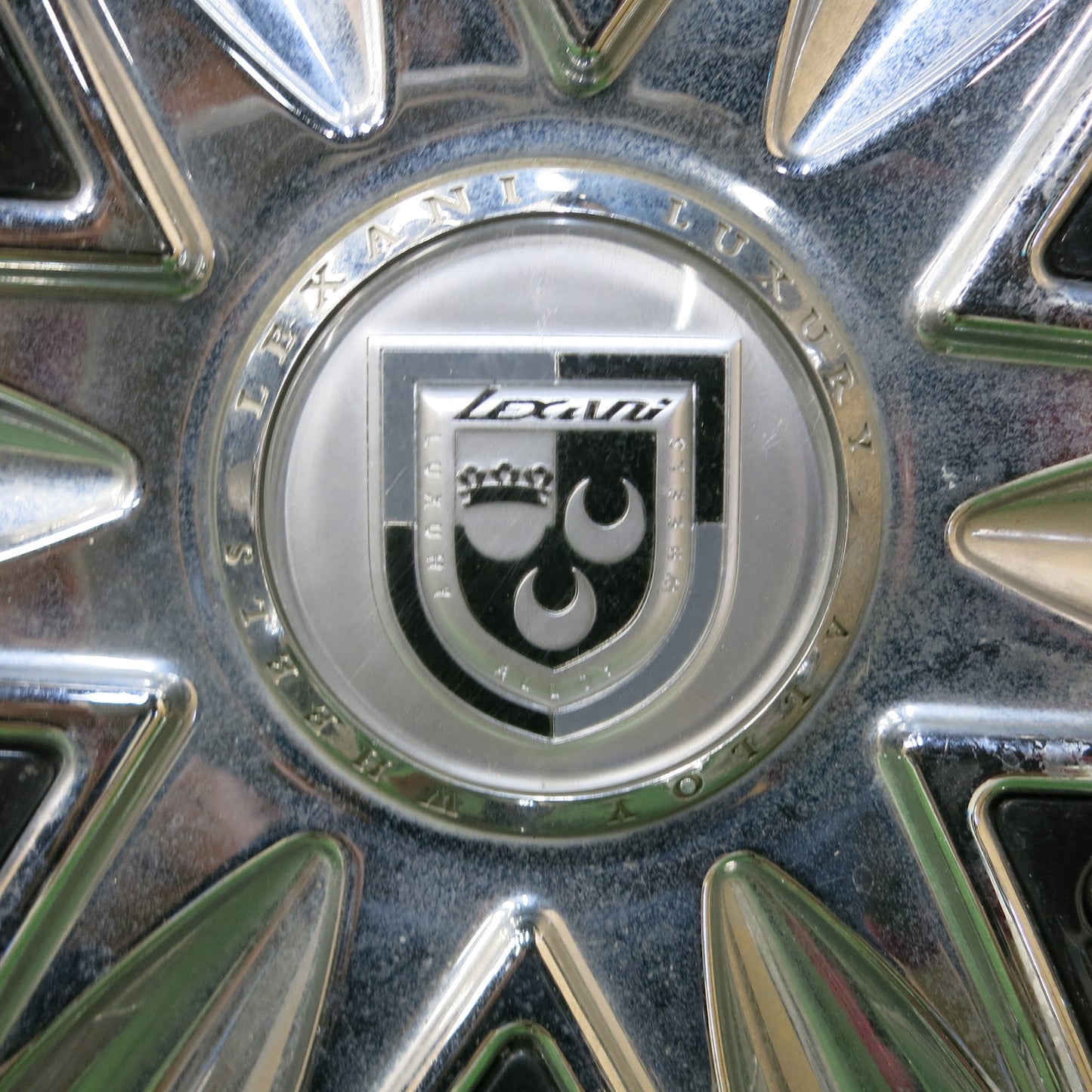 [送料無料]2本価格★LEXANI 275/30R24 ネクセン ラジアル N3000 レグザーニ 24インチ PCD139.7/6H★3071212ヒノ