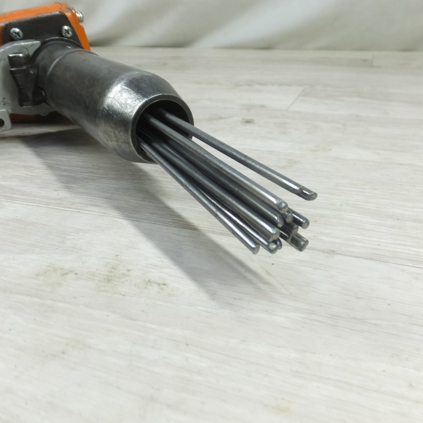 [送料無料] ◆NITTO 日東工器 電動ジェットタガネ EJC-32A 電動式多針タガネ チゼル 汎用タイプ 電動工具 100V◆