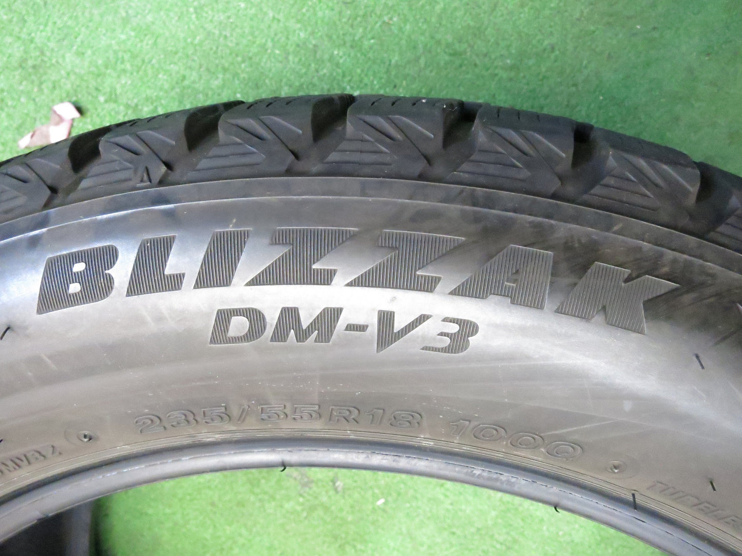 [送料無料]4本価格！20年★スタッドレス 235/55R18 ブリヂストン ブリザック DM-V3 タイヤ 18インチ ハリアー レクサスNX エクストレイル 等★3010903Hスタ