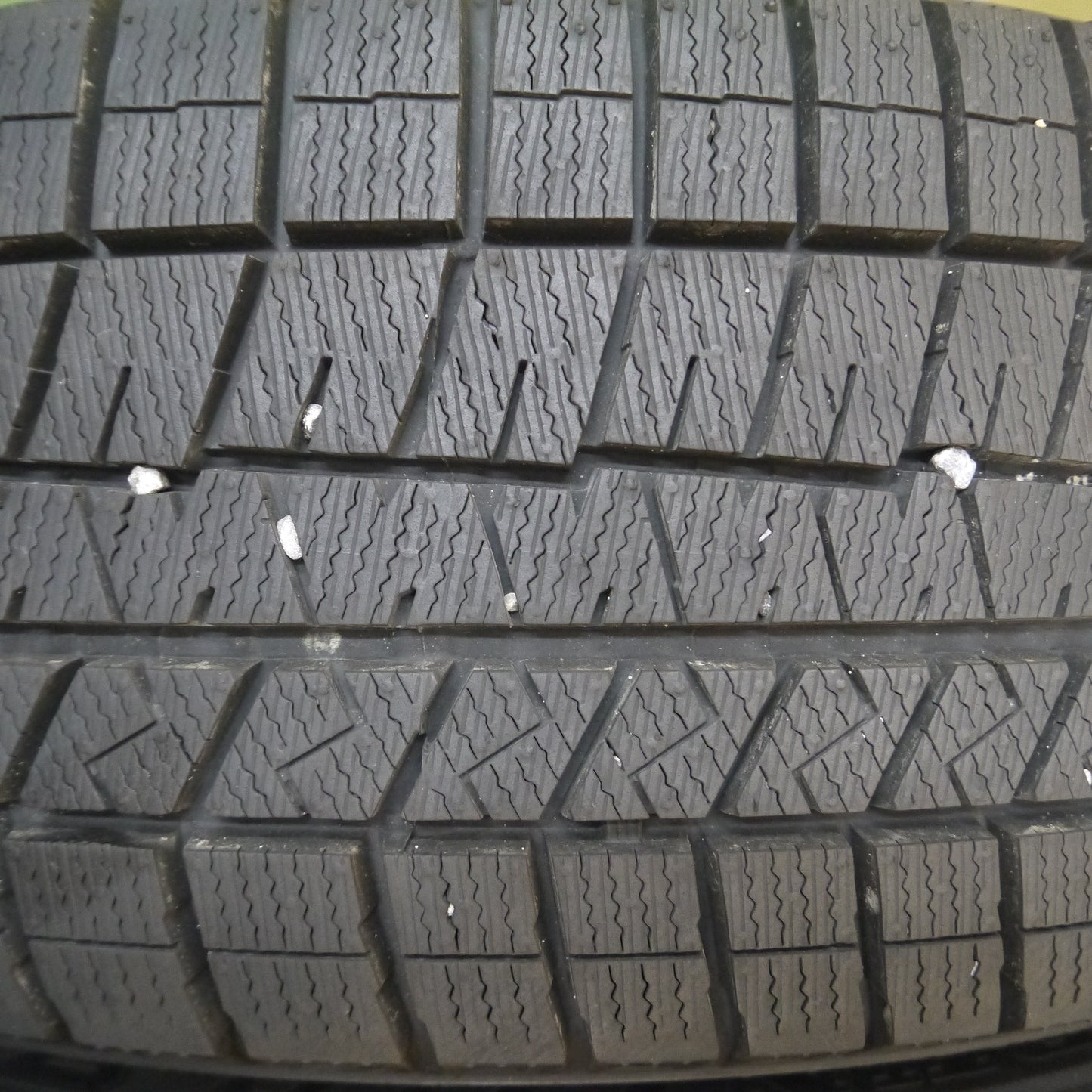 *送料無料*バリ溝！22年！キレイ！ほぼ10分★ワーゲン 等 AFT 215/60R16 スタッドレス ダンロップ ウインターマックス03 16インチ PCD112/5H★4012211Hス