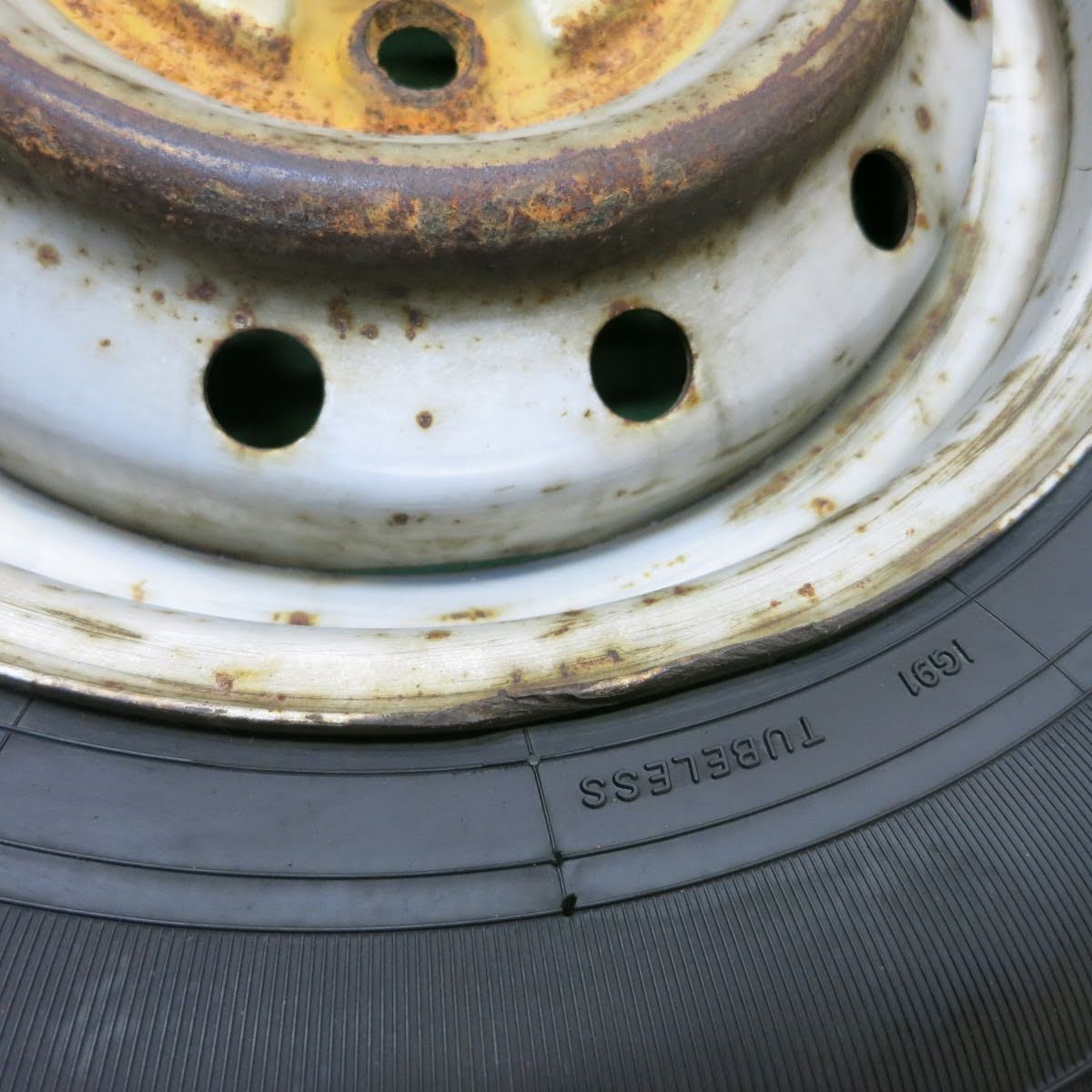[送料無料]バリ溝！9.5分★スタッドレス 145/80R12 80/78N ヨコハマ アイスガード iG91 TOPY スチール ホイール 12インチ PCD100/4H★3072707イス