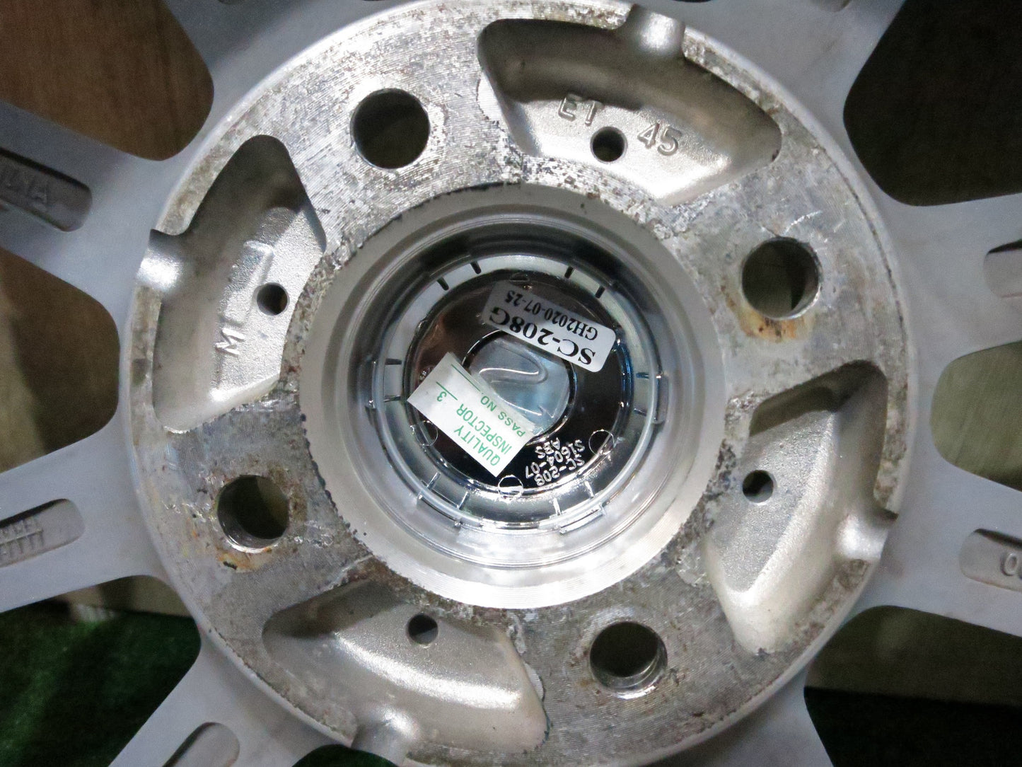 [送料無料]バリ溝！20年！キレイ！9.5分★スタッドレス 185/60R15 インターステート デュレーション30 STRANGER ストレンジャー 15インチ PCD100/4H★3020606Hス