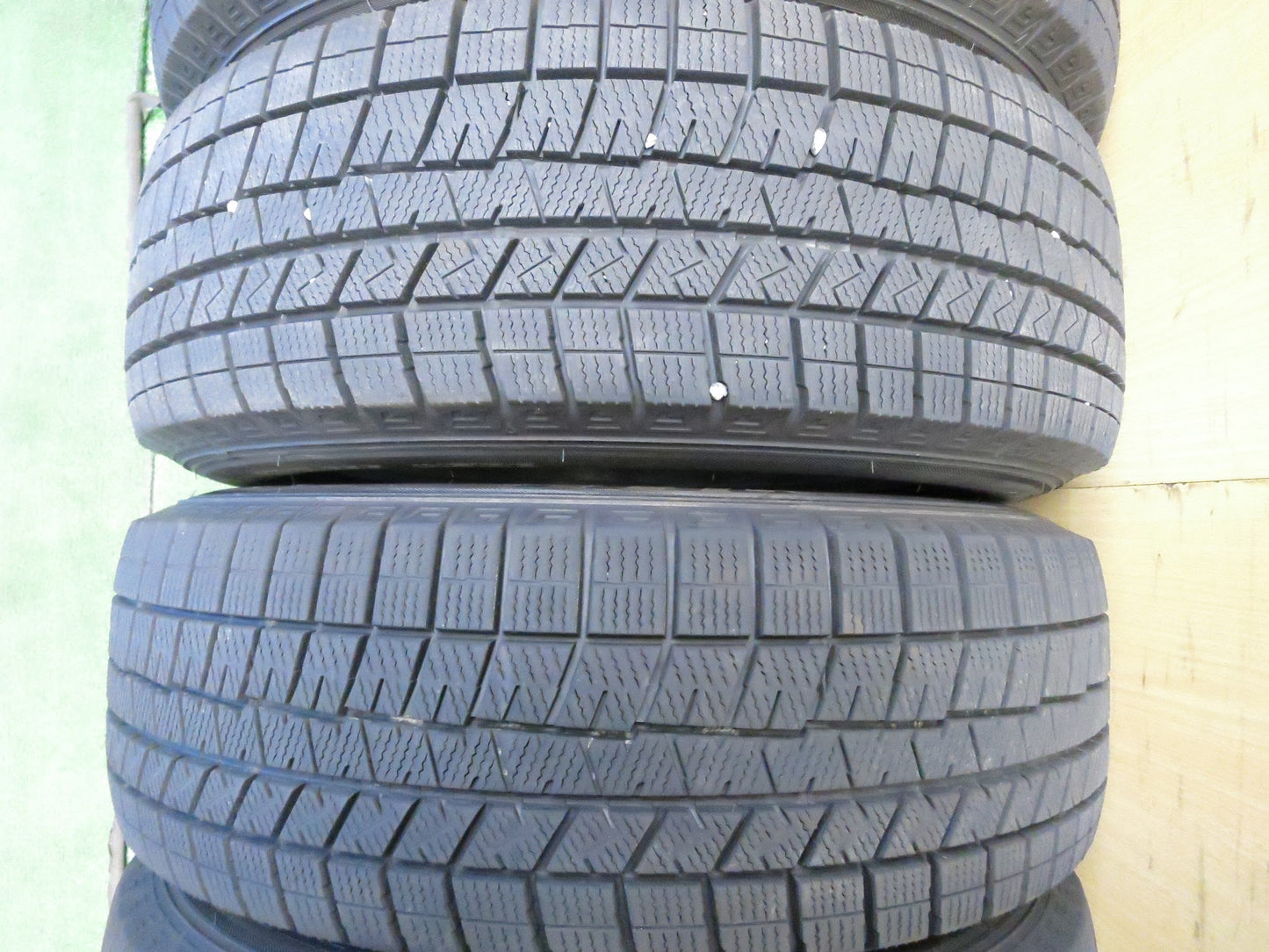 [送料無料]バリ溝！21年！キレイ！9.5分以上★スタッドレス 195/65R15 ダンロップ ウインターマックス03 JENEIGE 15インチ PCD114.3/5H★3013107Hス